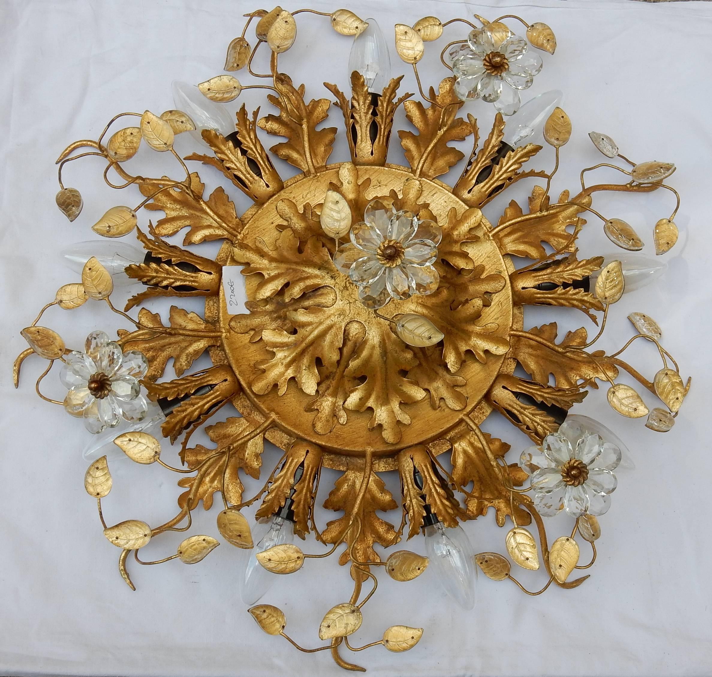 1950-1970 Ceiling Light Has Floral Decoration in the Style of Maison Baguès In Good Condition In Paris, FR