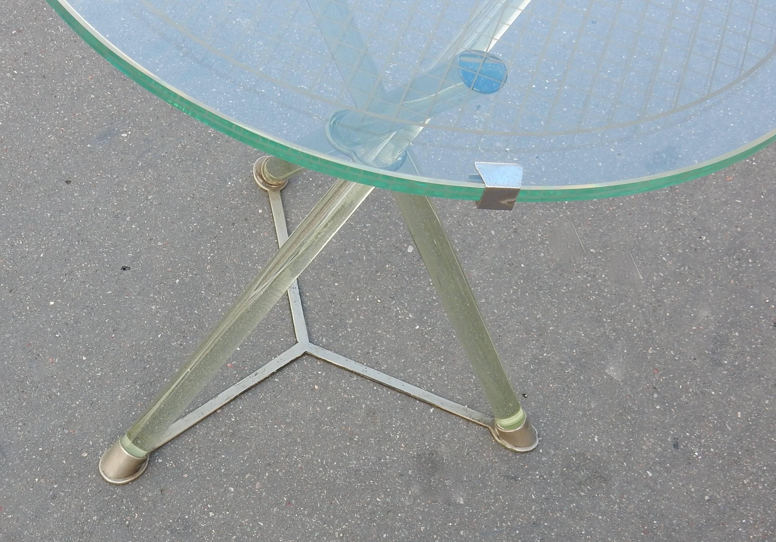 1930 Pedestal Table Art Deco Glass Modernists and Nickel-Plated Brass In Good Condition In Paris, FR