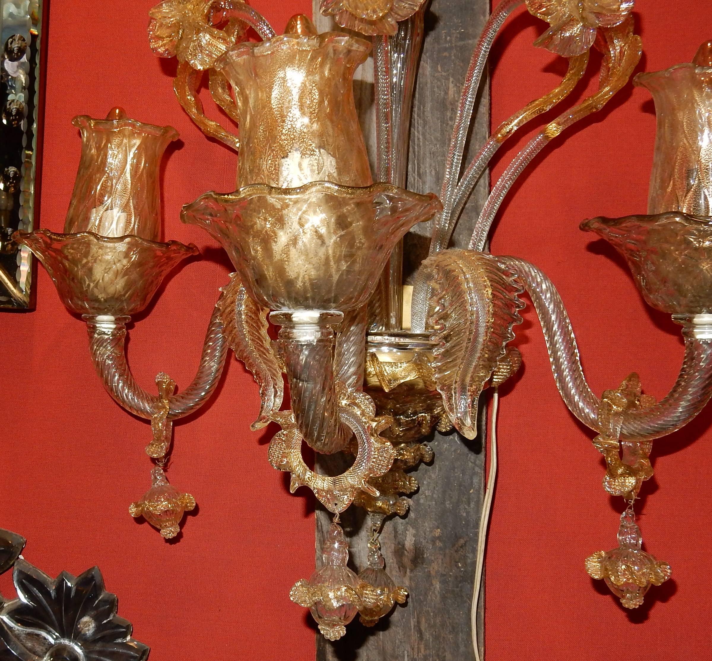 Paire d'appliques de lumière, cristal de Murano avec intérieur en or, 1950-1970 en vente 2