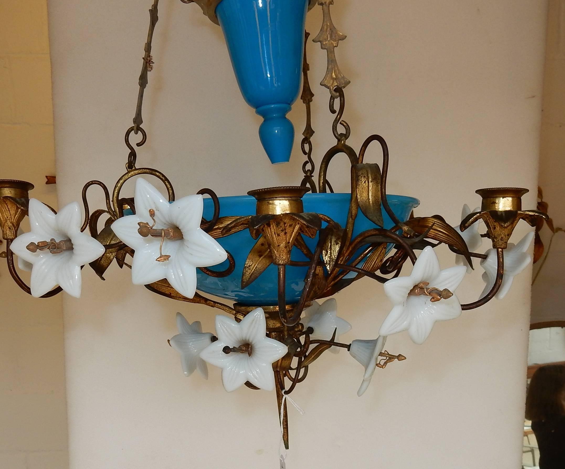 Napoleon III 1880 Chandelier in Bindweeds with Blue Opaline and White Opaline Flowers For Sale