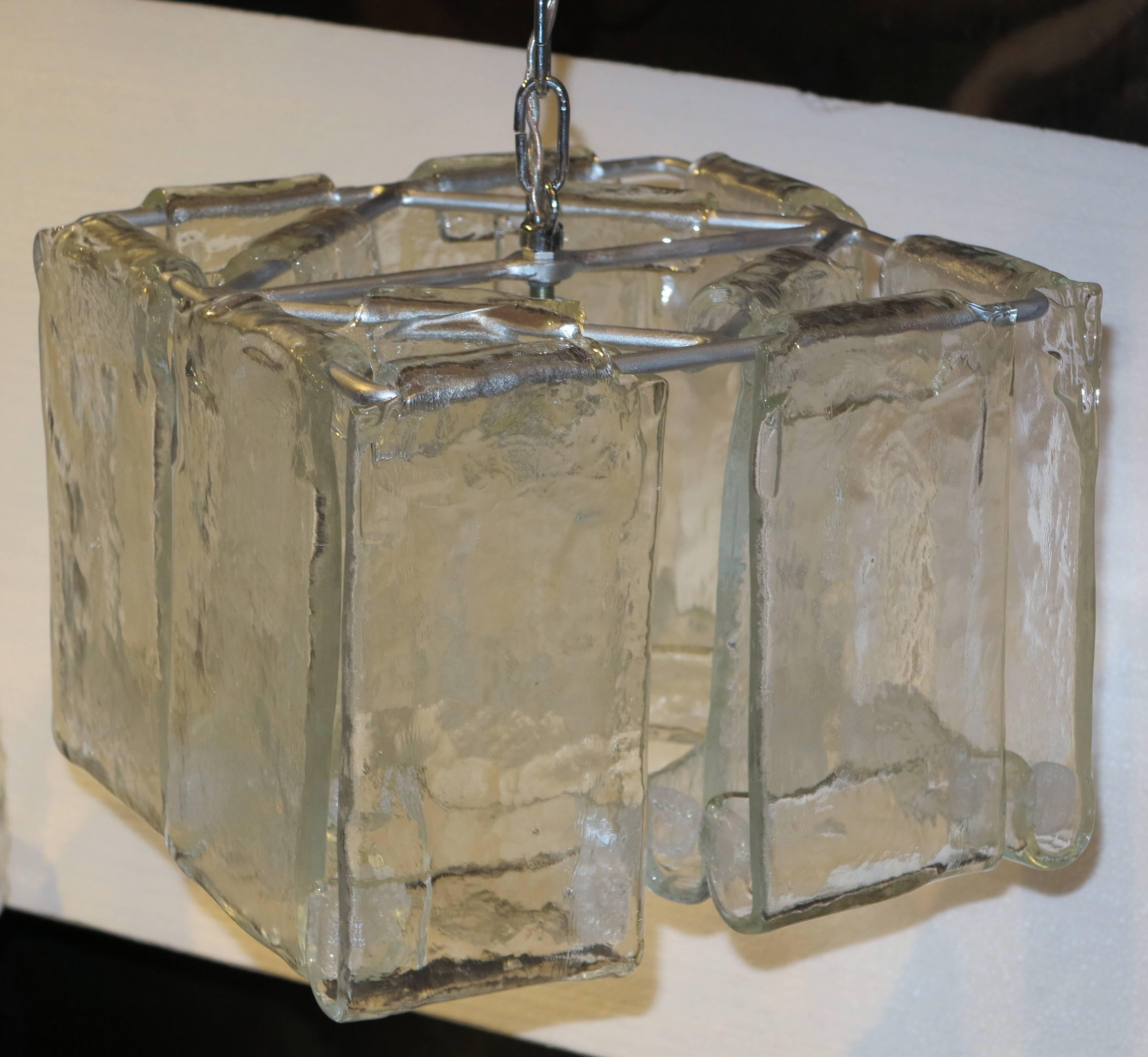 Metà XX secolo Coppia di lampadari o lanterne degli anni '70 di Fratelli Crystal di Murano in vendita