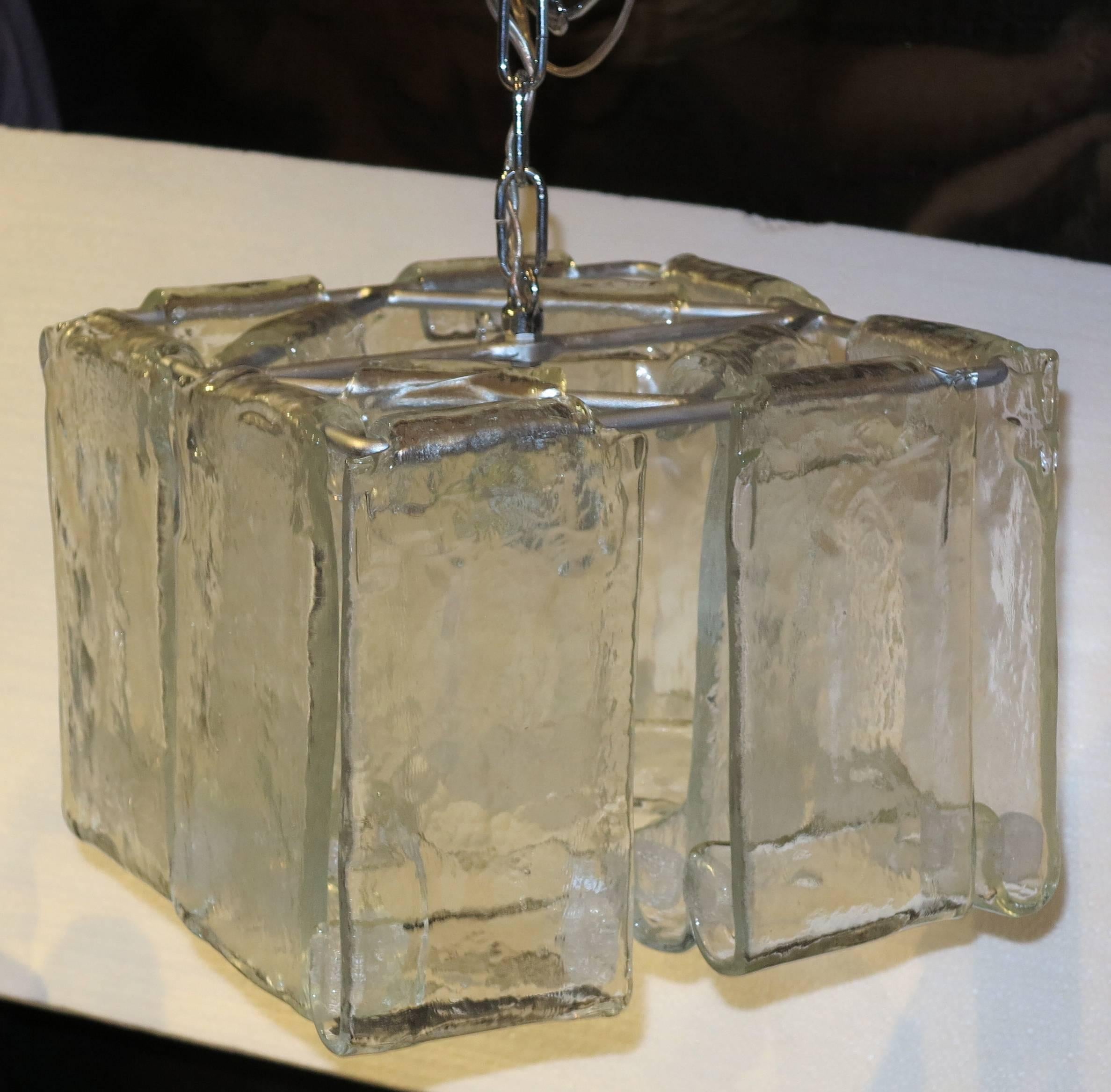 1970s Pair of Chandeliers or Lantern by Fratelli Crystal of Murano In Good Condition For Sale In Paris, FR