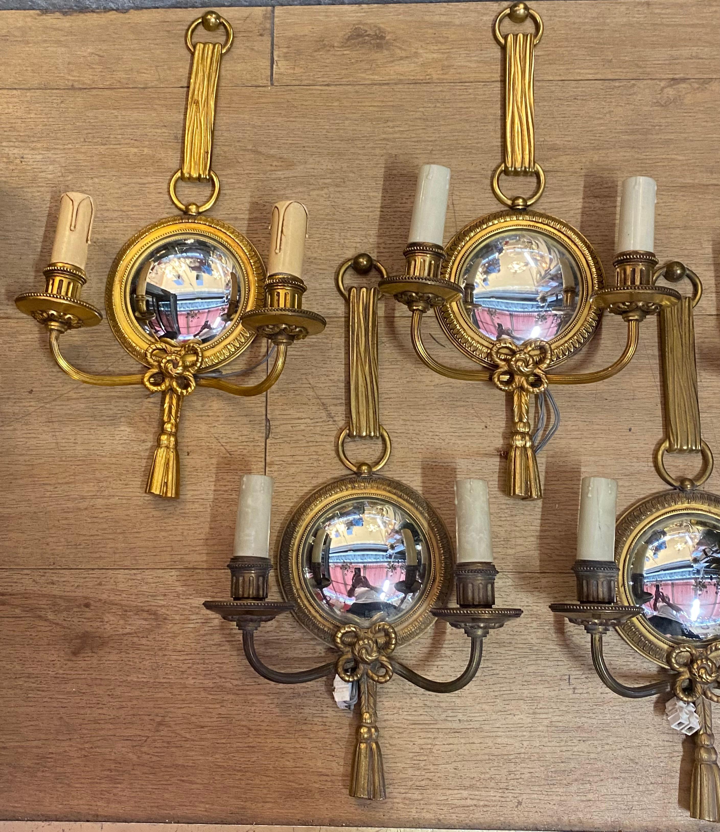 1950/70′  Serie of 5 Sconces in Gilted Bronze With Convex Mirror Petitot Signed In Good Condition For Sale In Paris, FR