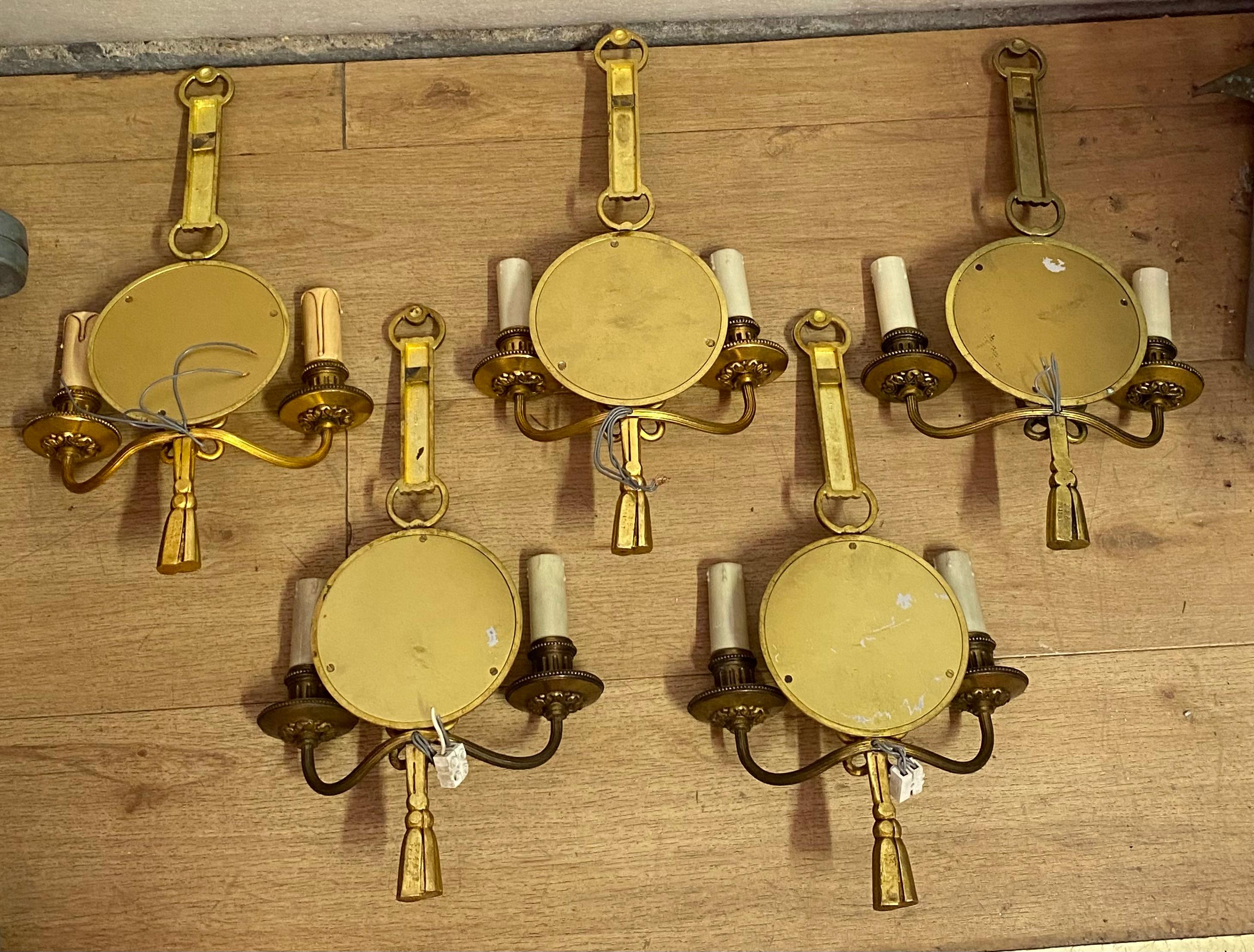 1950/70′  Serie of 5 Sconces in Gilted Bronze With Convex Mirror Petitot Signed For Sale 2
