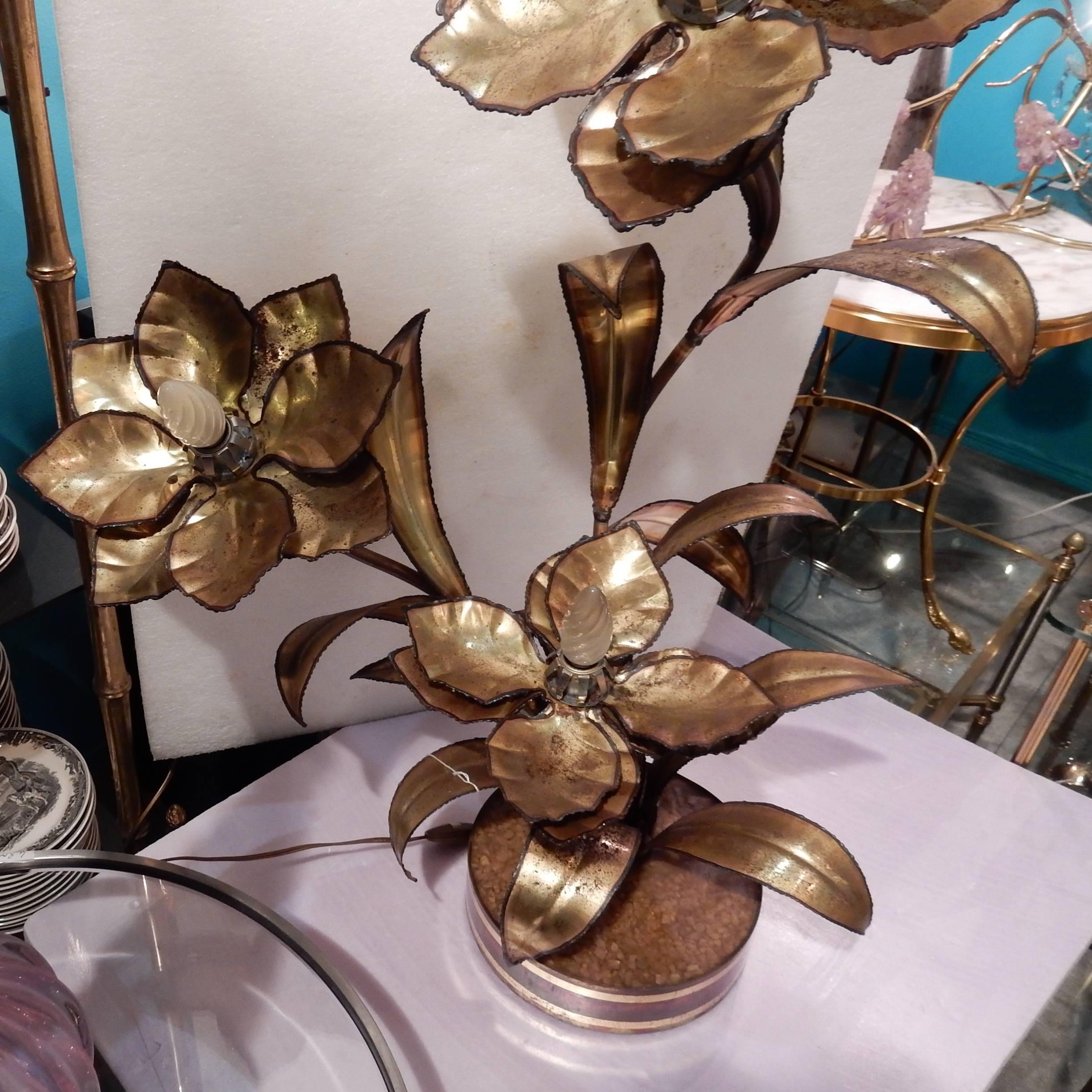 Art Deco 1970 Plant Enlightening in Brass, Maison Jansen, Three Heads