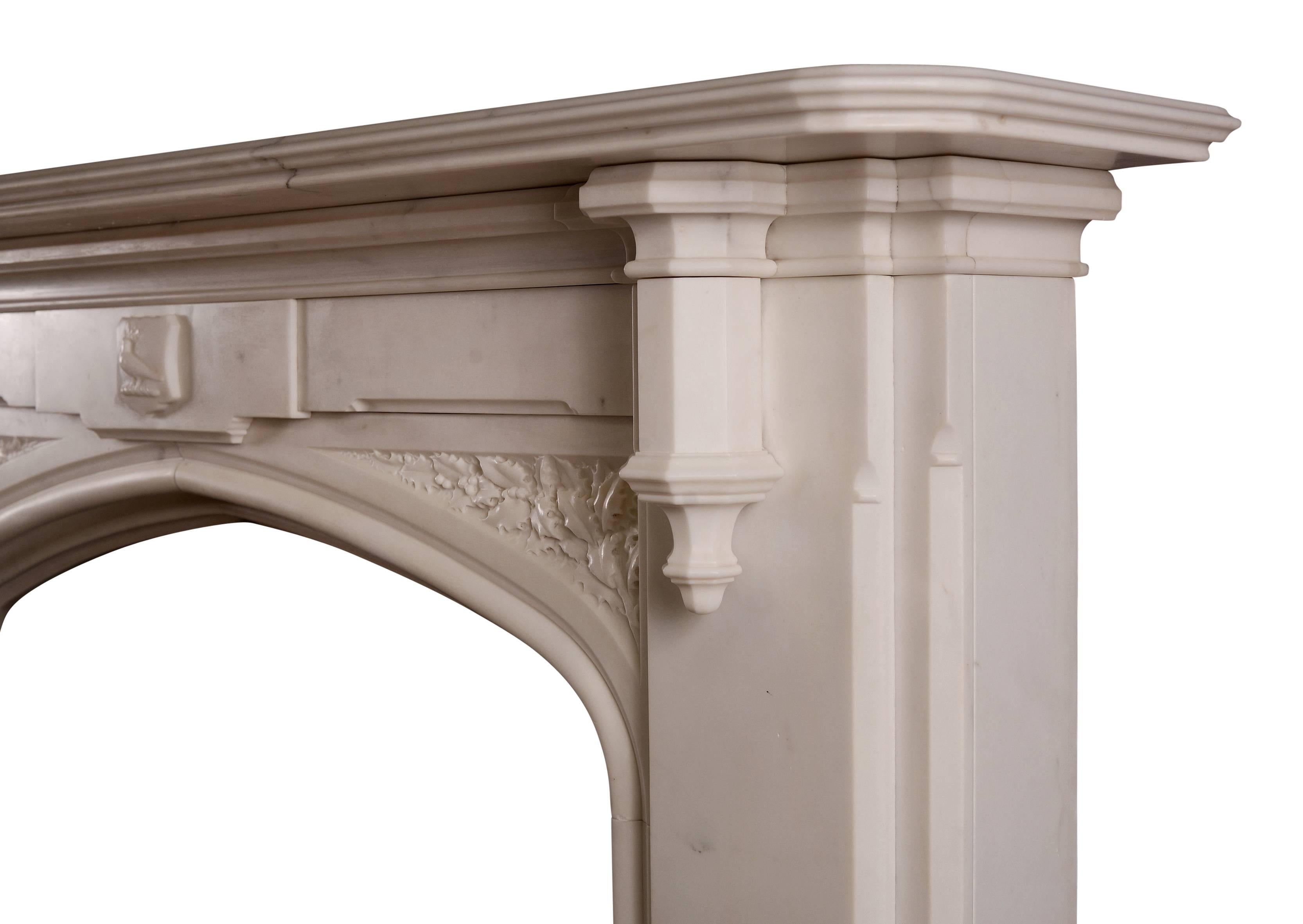 Fine Gothic Revival Statuary Marble Fireplace Mantel In Good Condition For Sale In London, GB