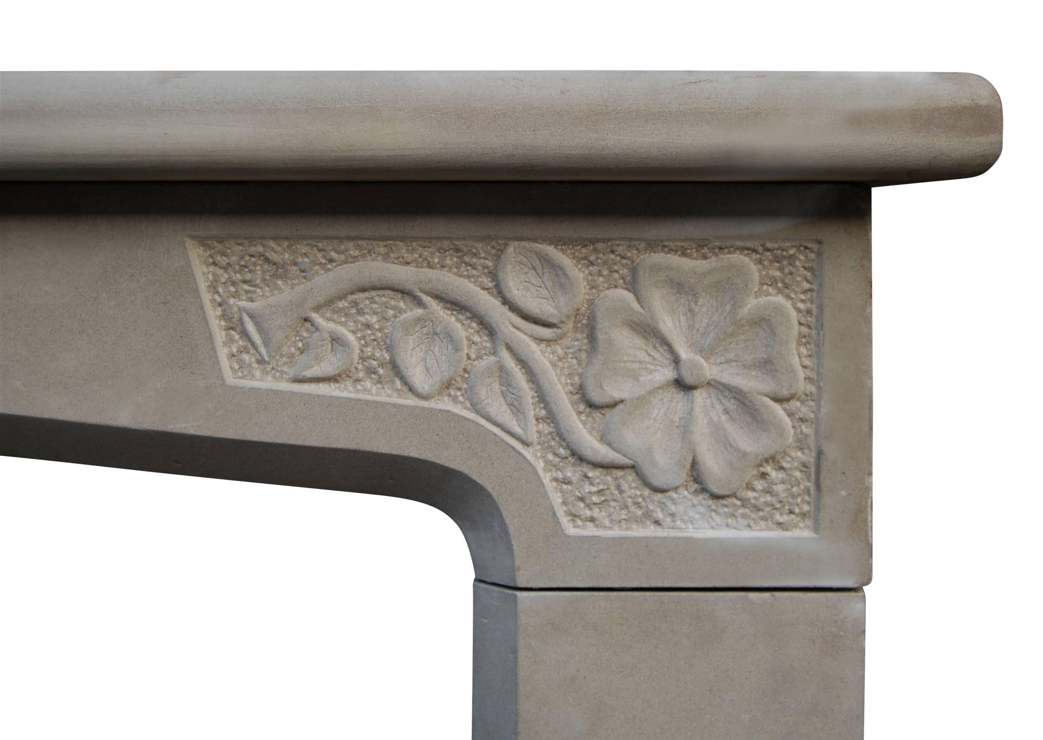 20th Century Limestone English Fireplace in the Tudor Manner In Good Condition In London, GB