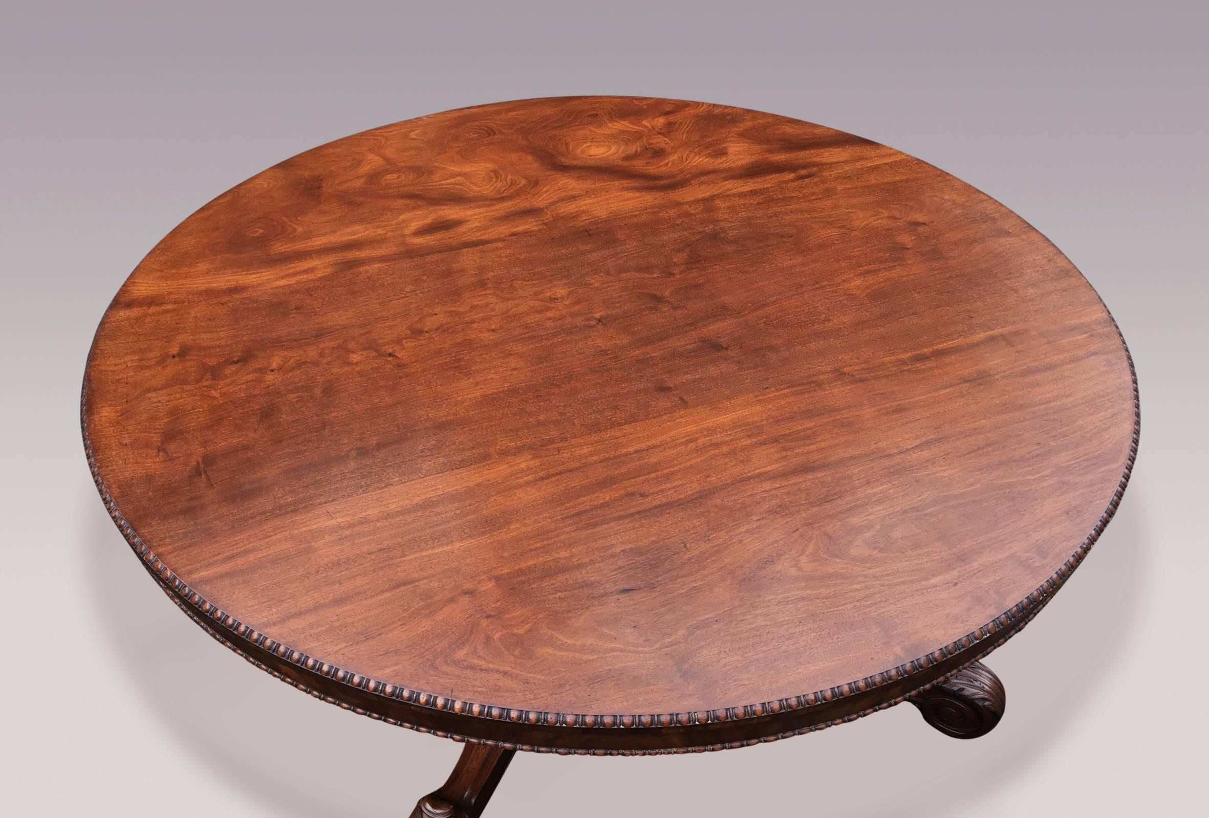 English William IV period mahogany circular dining table