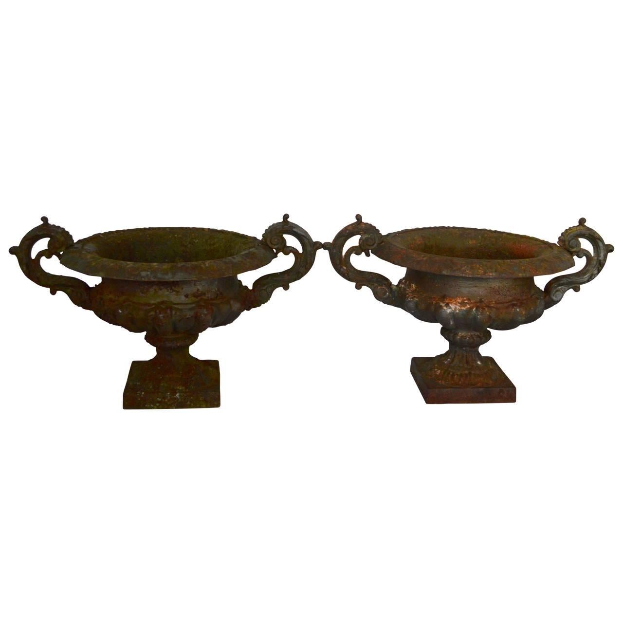 cast iron urns for sale