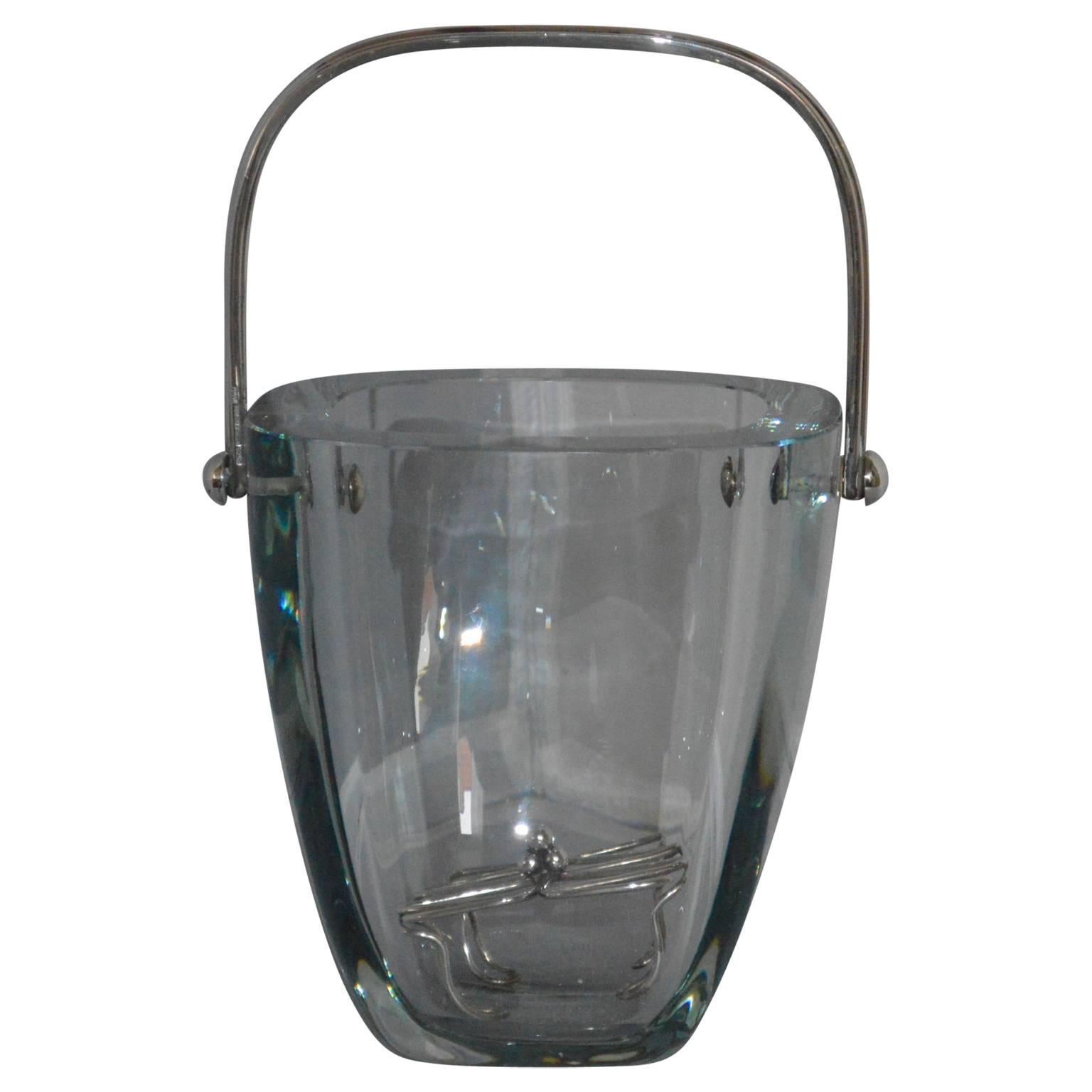 Cubitera y soporte de cristal y plata de ley, Strombergshyttan, Suecia, años 70