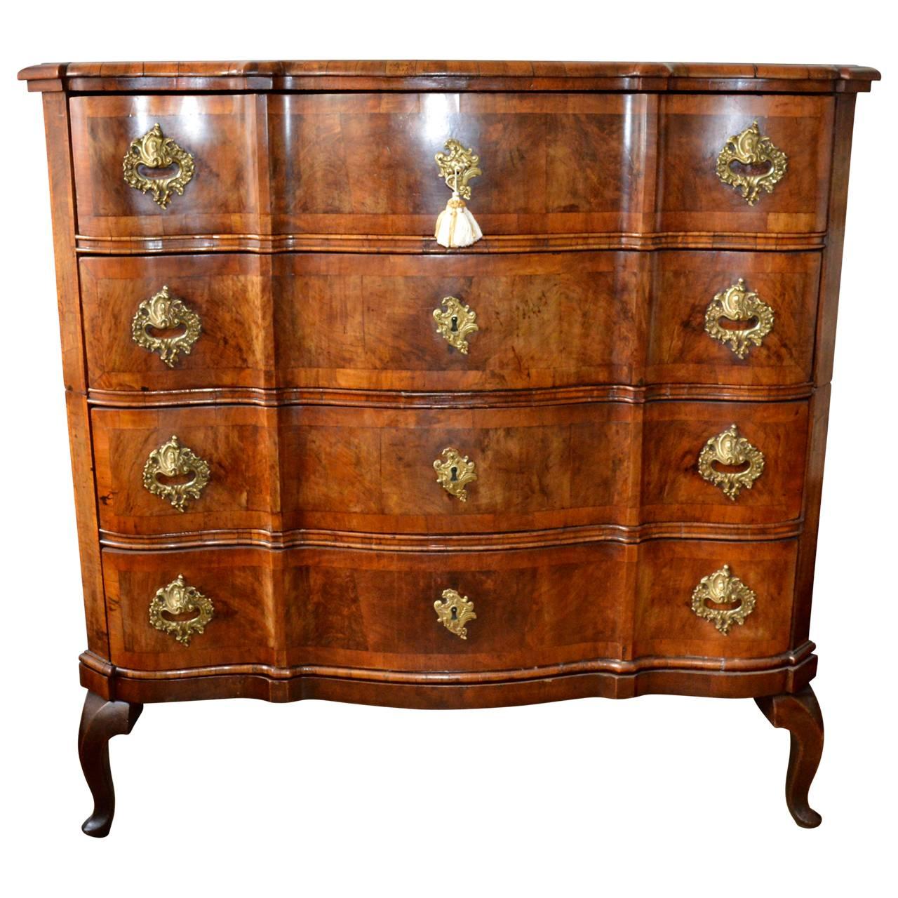 Veneer Large Danish 18th Century Mahogany Dresser Or Chest of Drawers For Sale