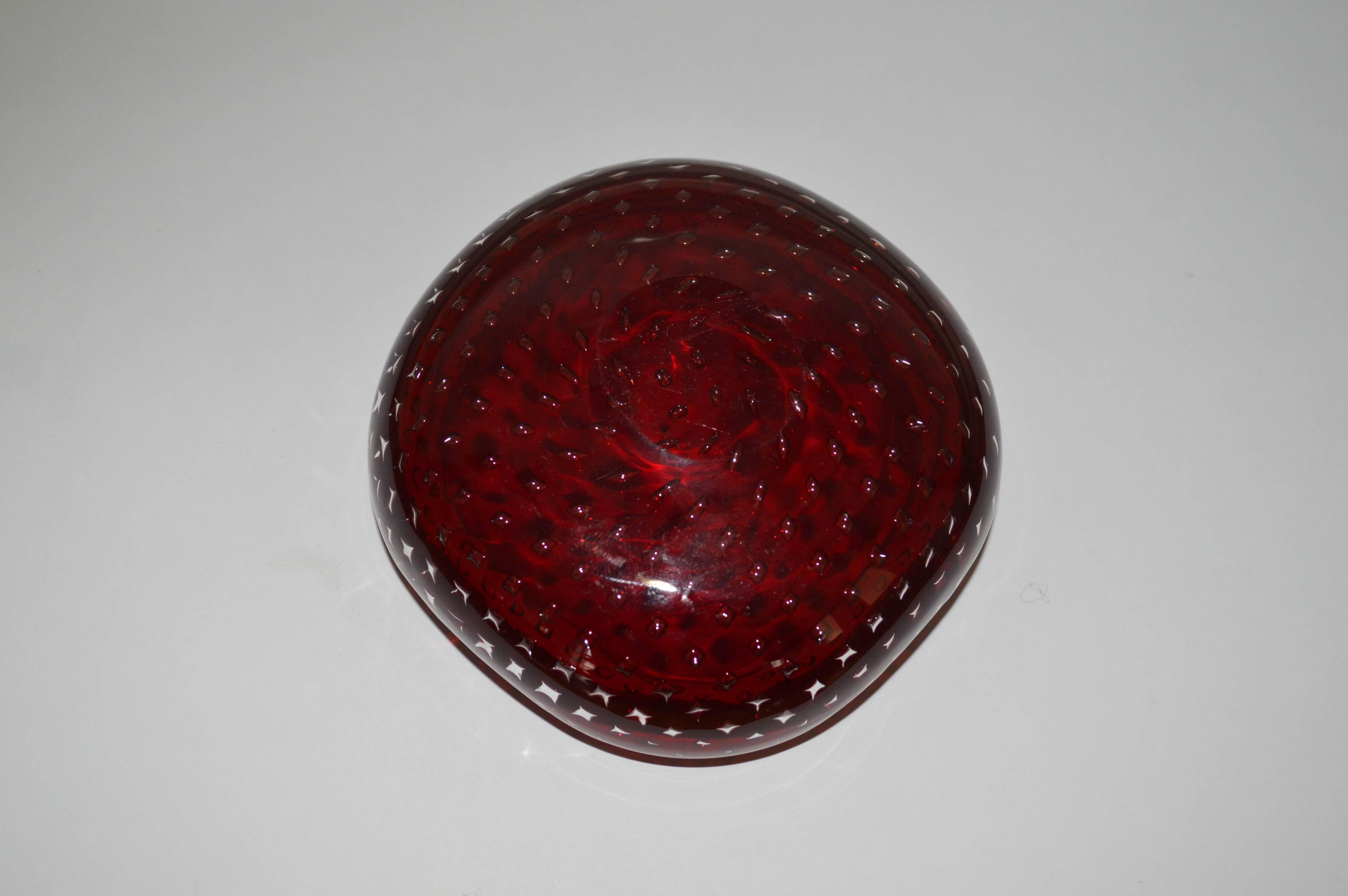 Murano Ruby Glass Bowl with Controlled Bubble Pattern 1