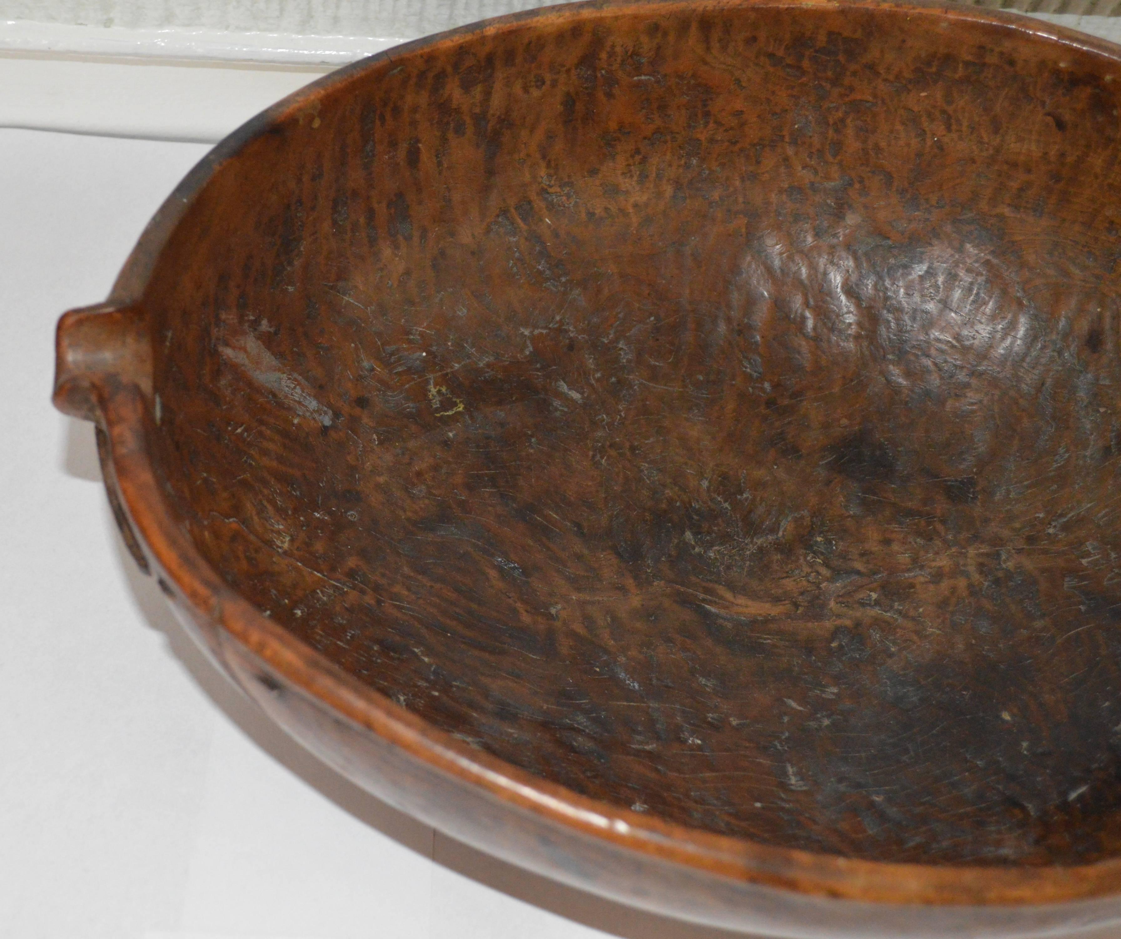 18th Century Carved Wooden Pouring Bowl 3