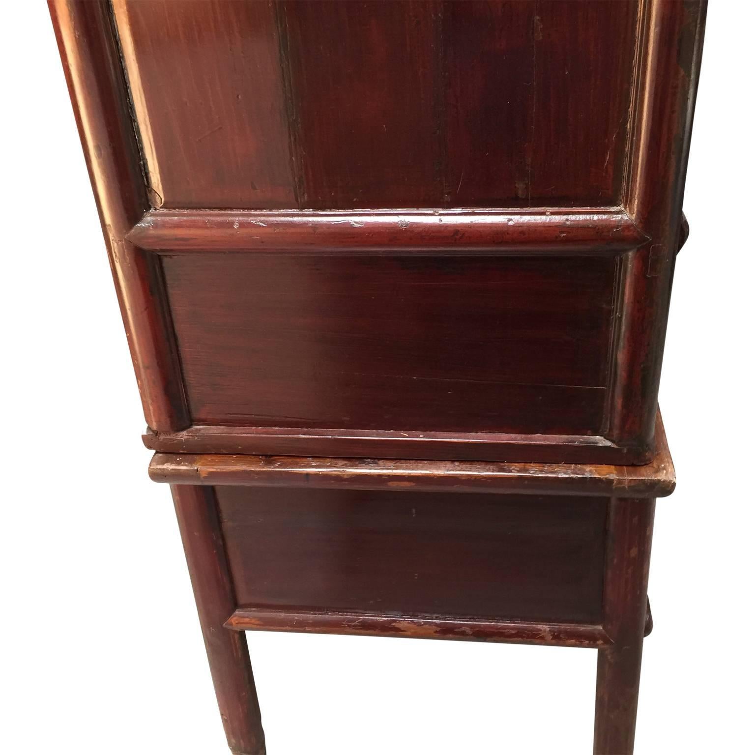 Early 20th Century Chinese Cabinet For Sale 7