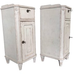 Pair of 19th Century Gustavian Light-Gray Nightstands or Bedside Tables