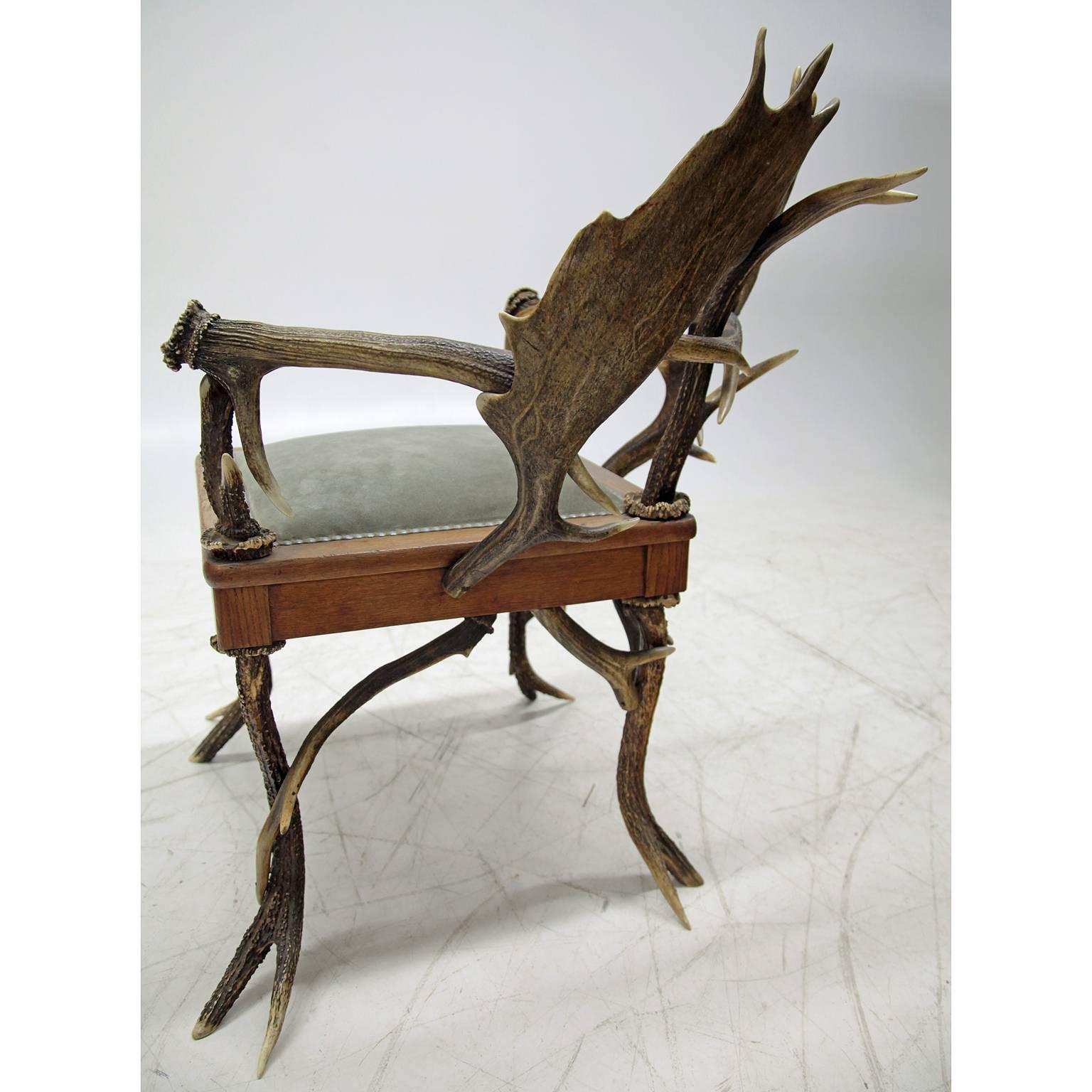 Rococo Style Antler Armchair, Germany, circa 1890 In Excellent Condition In Greding, DE