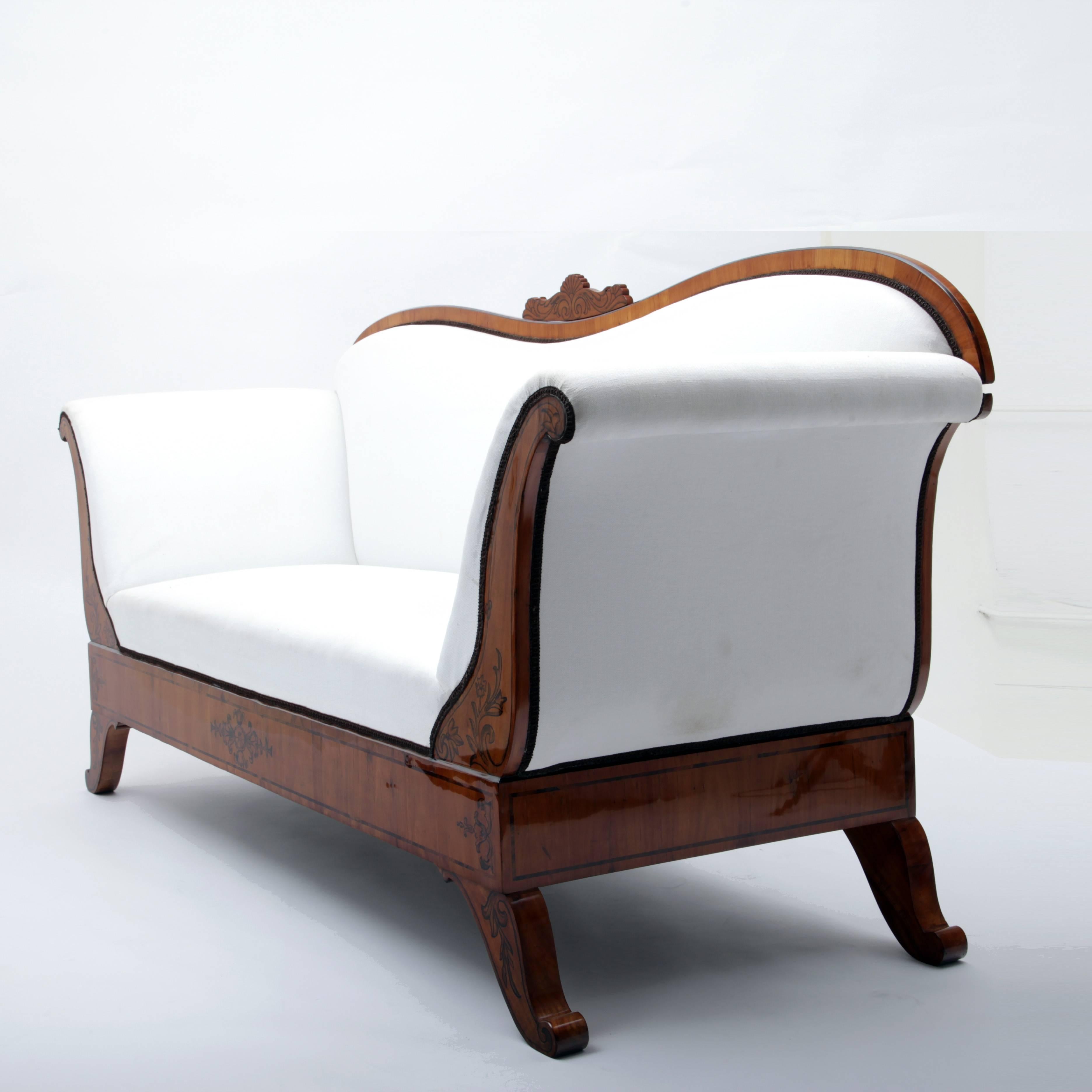 Mid-19th Century Biedermeier Sofa, South German, 1830-1840