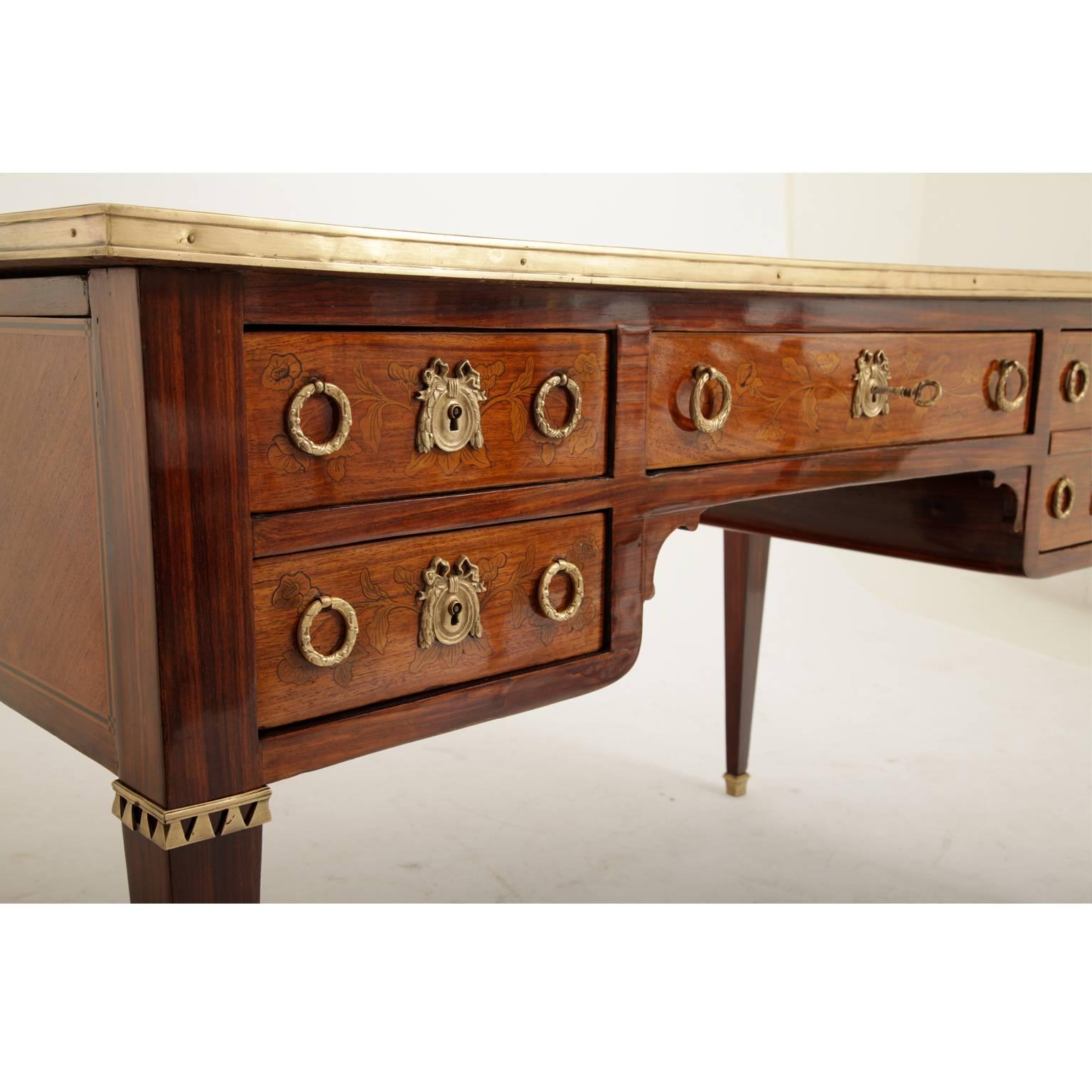 Louis-seize-style Bureau Plat, Second Half of the 19th Century In Excellent Condition In Greding, DE