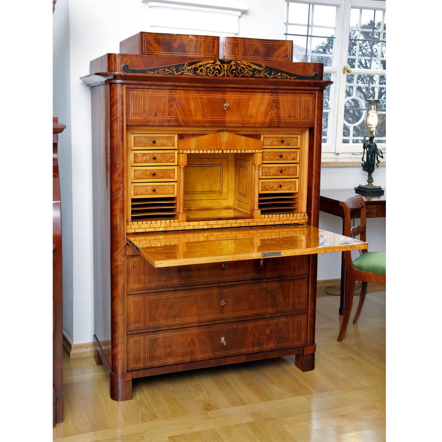 Mid-19th Century Biedermeier Secretaire, Saxony, circa 1830