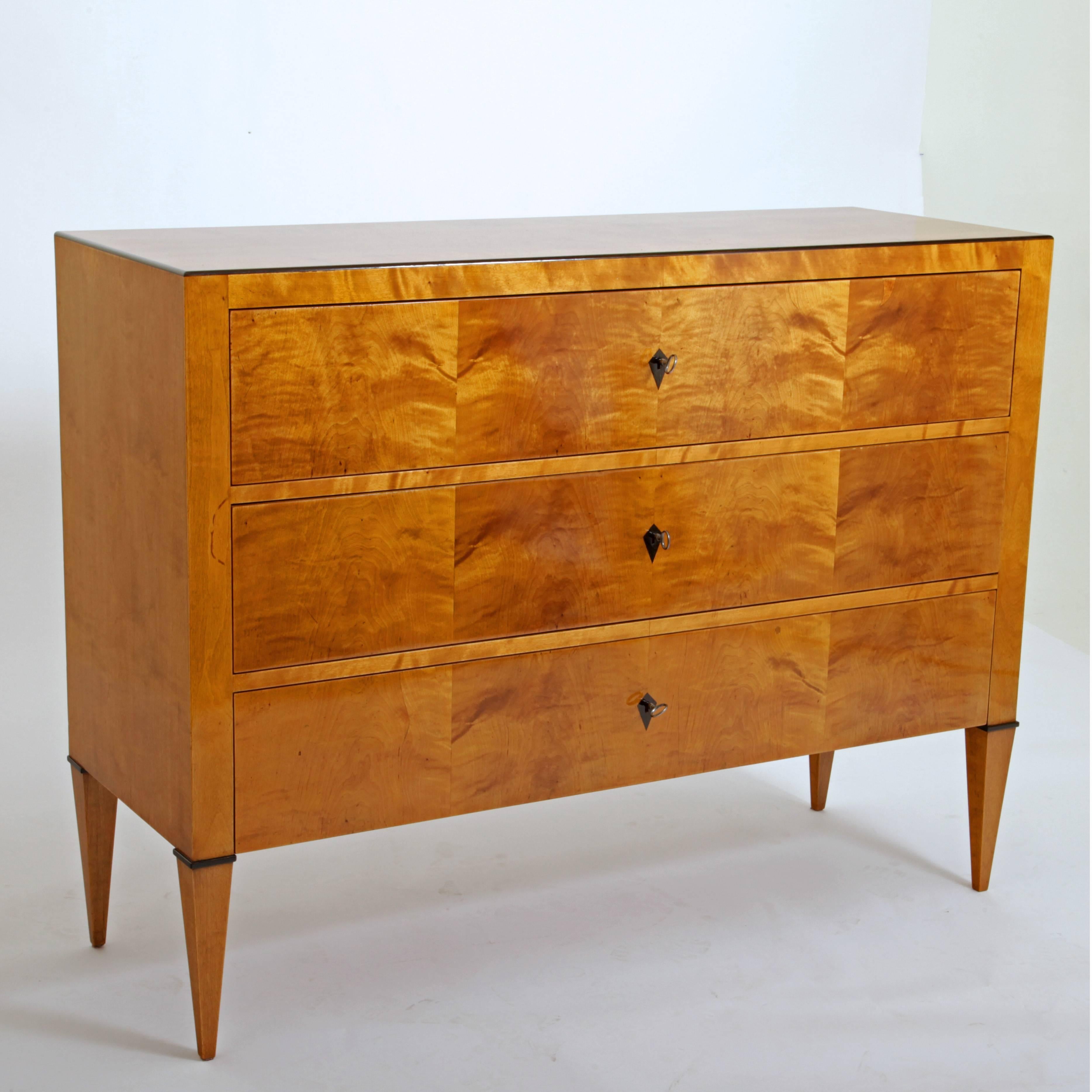 Biedermeier-Style Chest of Drawers, Probably Italy, circa 1900 In Excellent Condition In Greding, DE