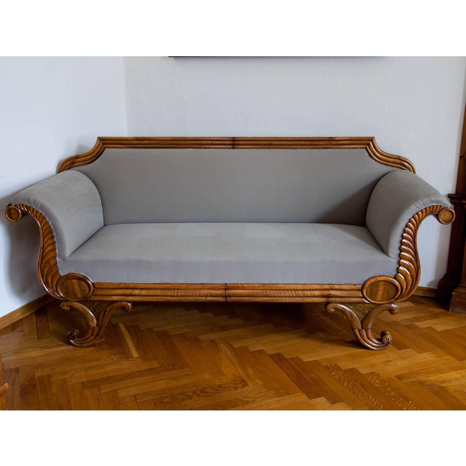 Biedermeier-Sofa, Prob. Wien, um 1830 (Mittleres 19. Jahrhundert) im Angebot