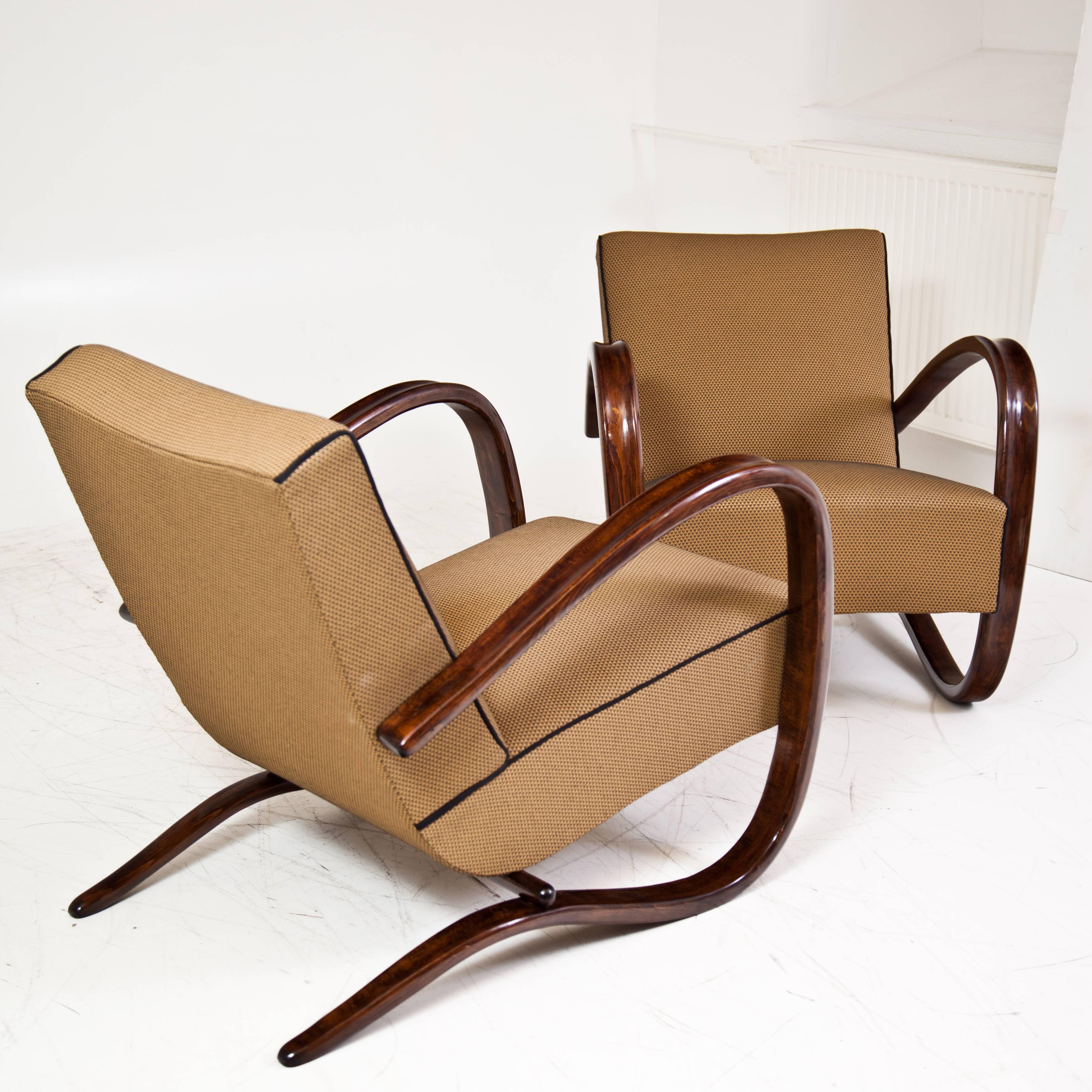 Halabala Lounge Chairs, Czechoslovakia, circa 1930 3