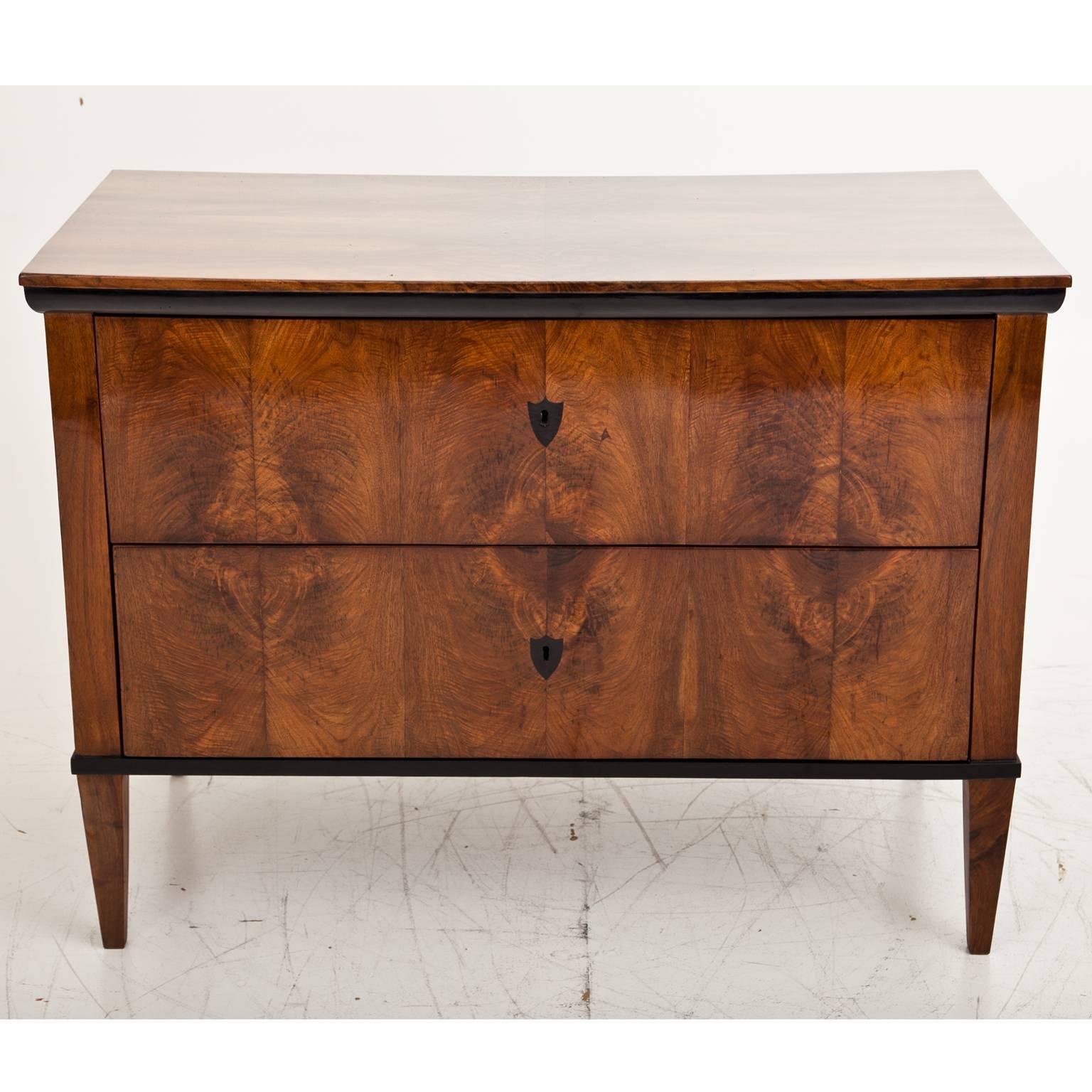 Early 19th Century Biedermeier Chest of Drawers, South German, circa 1820