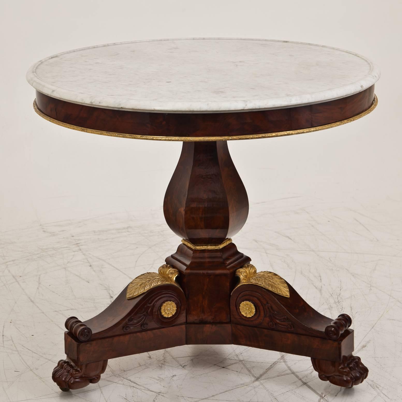 Charles X Salon Table, circa 1820 In Excellent Condition In Greding, DE