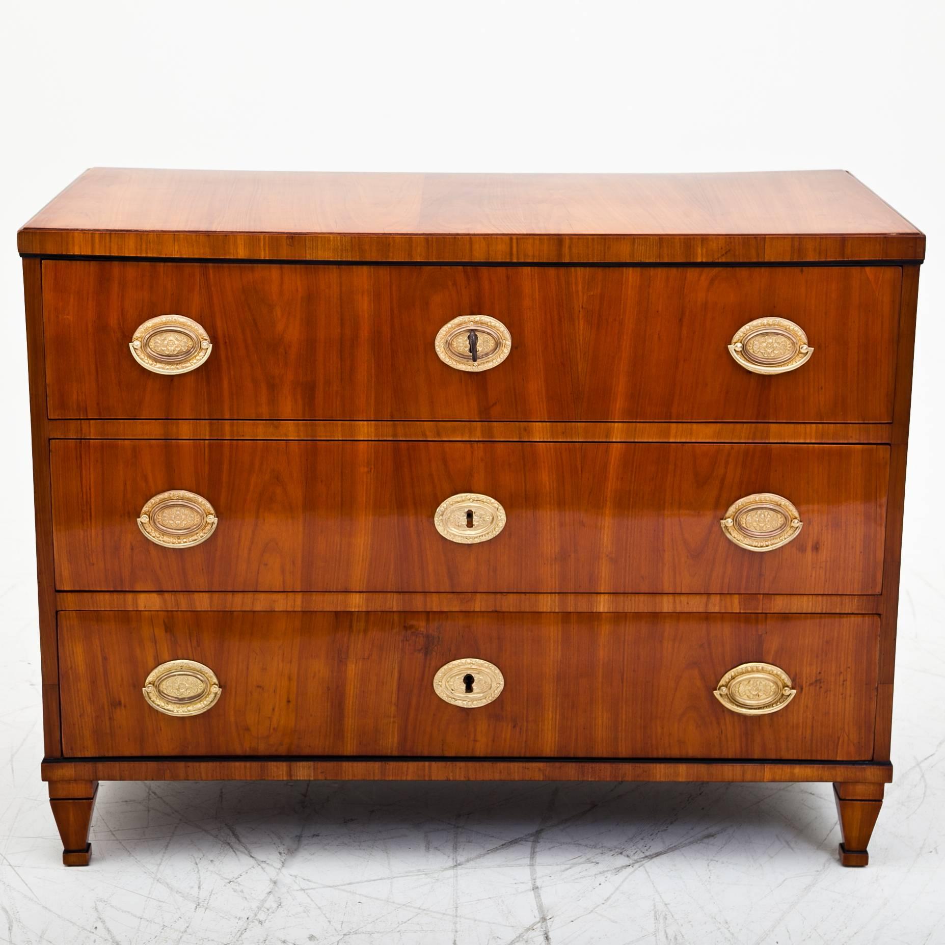 Early 19th Century Biedermeier Chest of Drawers, circa 1830