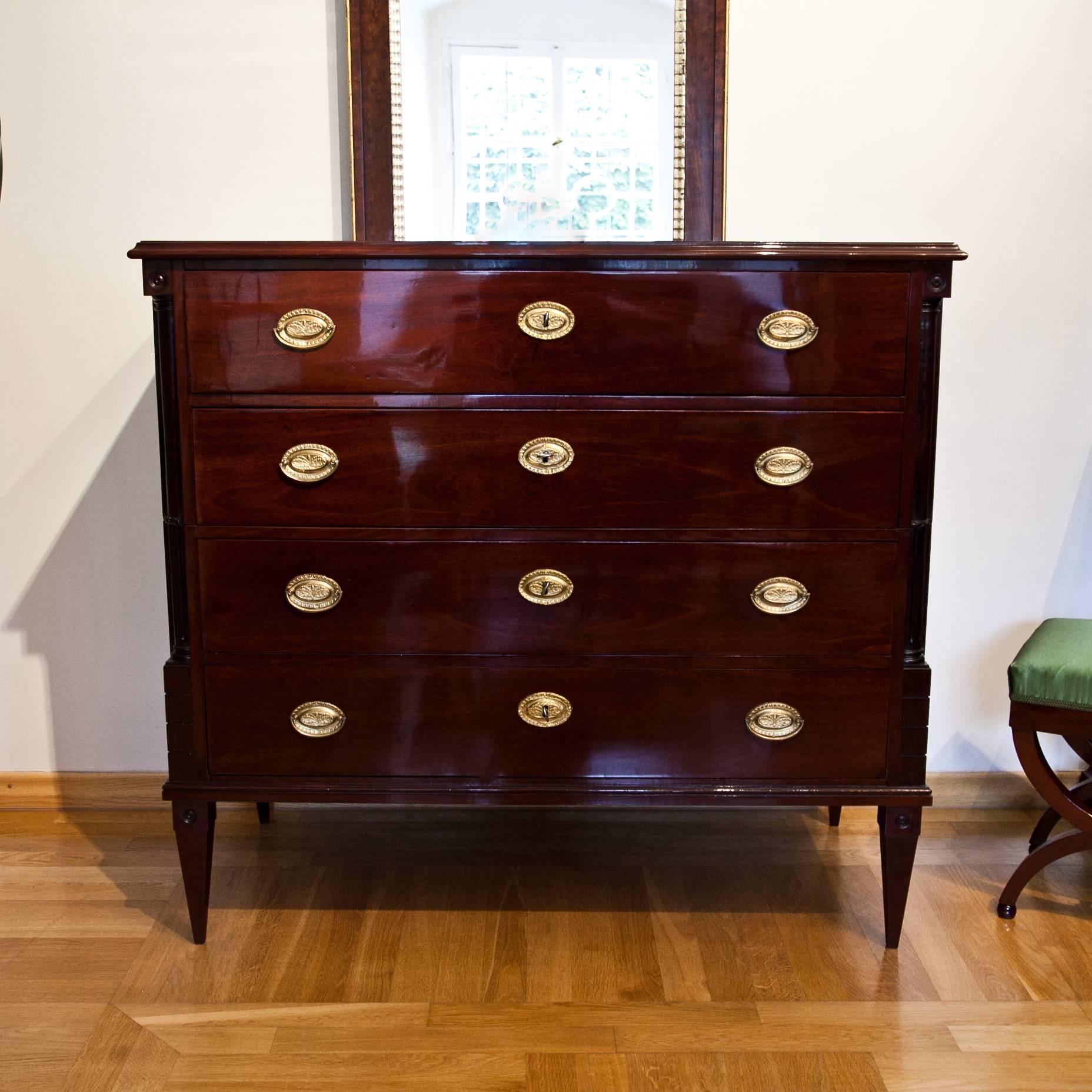 Mahogany Chest of Drawers, Denmark, 19th Century In Excellent Condition In Greding, DE