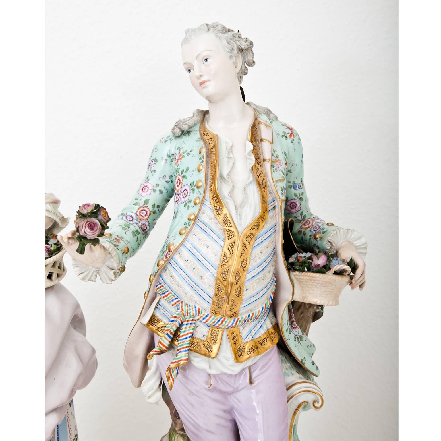 Pair of Meissen Porcelain Figurines by Leuteritz, First Half of the 19th Century 1