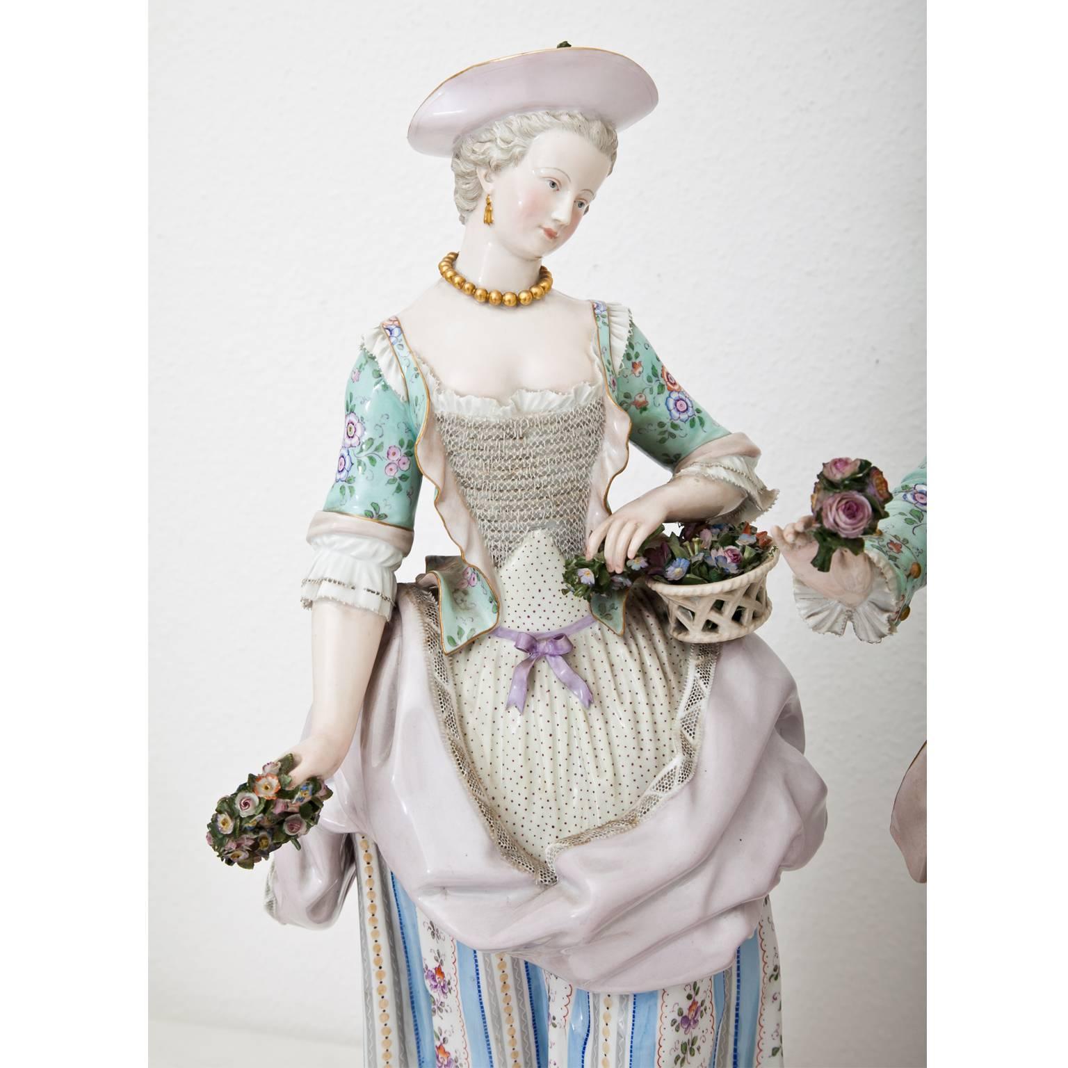 Pair of Meissen Porcelain Figurines by Leuteritz, First Half of the 19th Century 2
