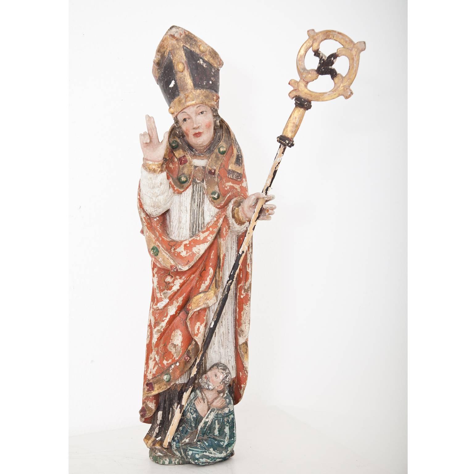 Gothic Sculpture of a Bishop In Good Condition In Greding, DE