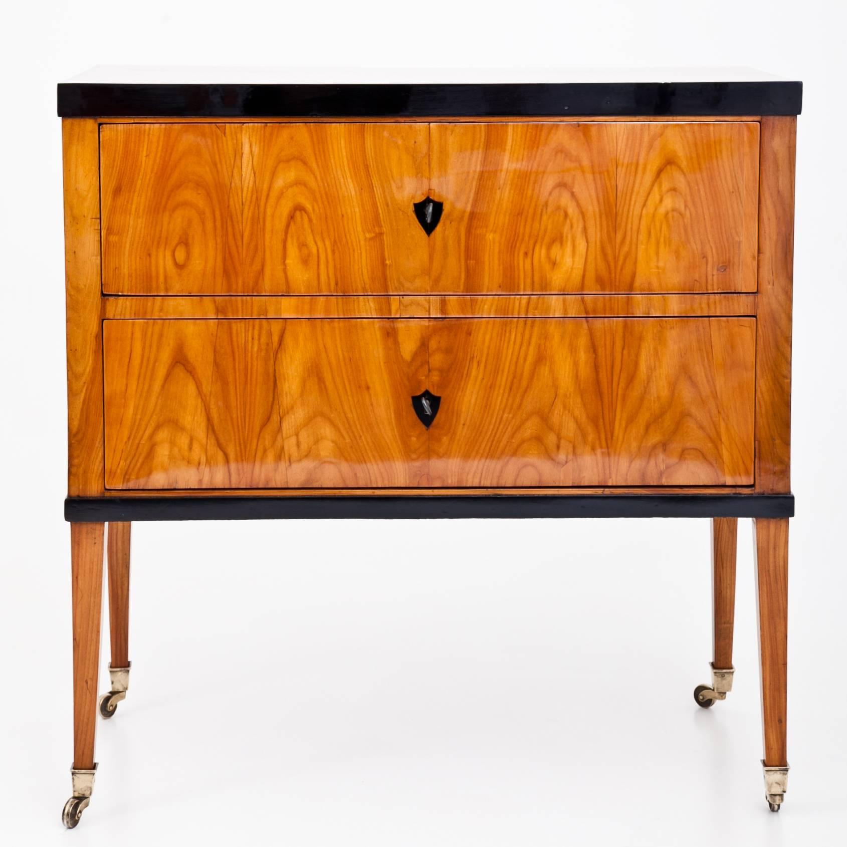 Biedermeier Chest of Drawers, Southern Germany, 1820s In Excellent Condition In Greding, DE