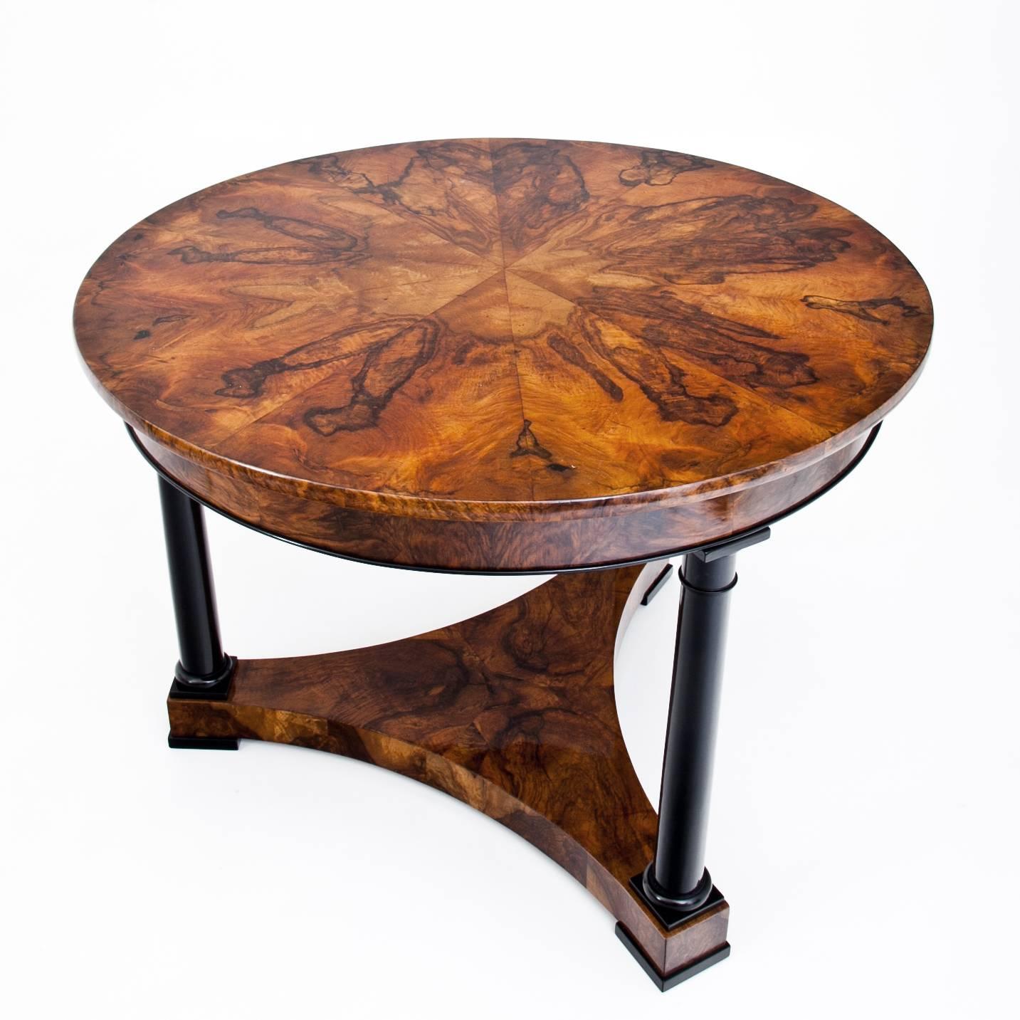 Biedermeier Salon Table, 1820s In Excellent Condition In Greding, DE