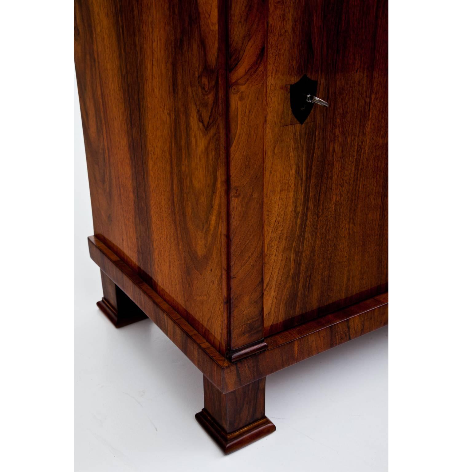 Walnut Biedermeier Cabinet, German, circa 1820 1