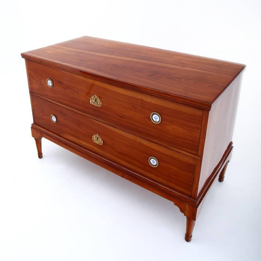 Late 18th Century Neoclassical Chest of Drawers, German, circa 1790