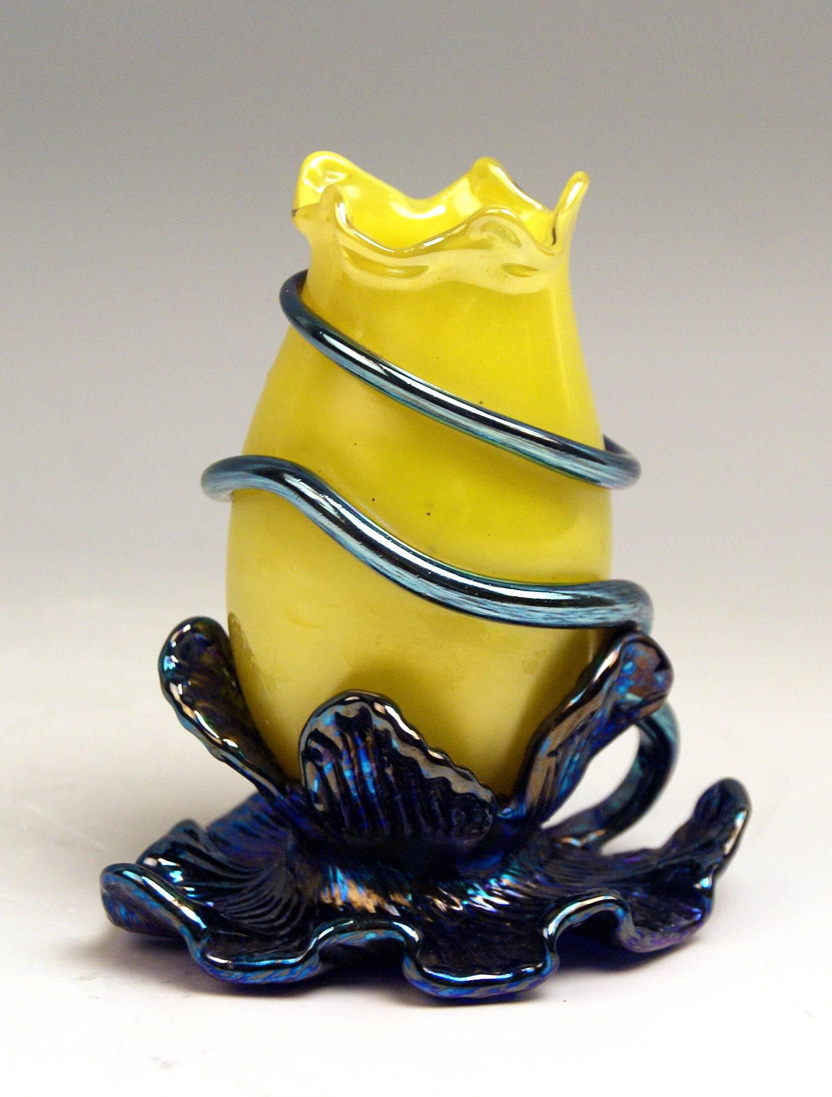 Austrian Vase Loetz Widow Art Nouveau Tango Vase Tulip Yellow Blue Iridescent, circa 1900
