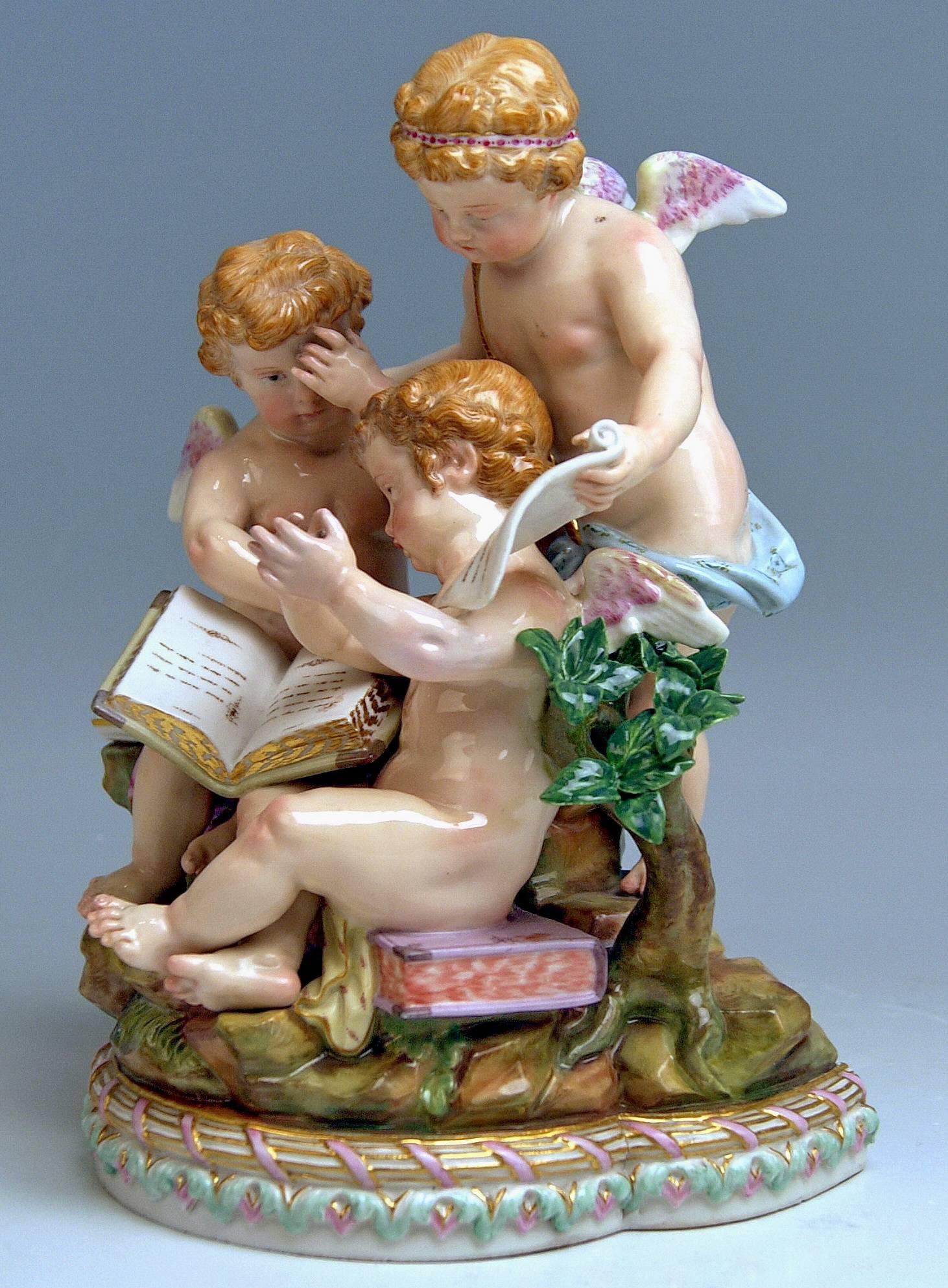 Meissener Figuren Cherubs Allegory of Arithmetic Modell 12 von Acier, um 1860 (Rokoko) im Angebot