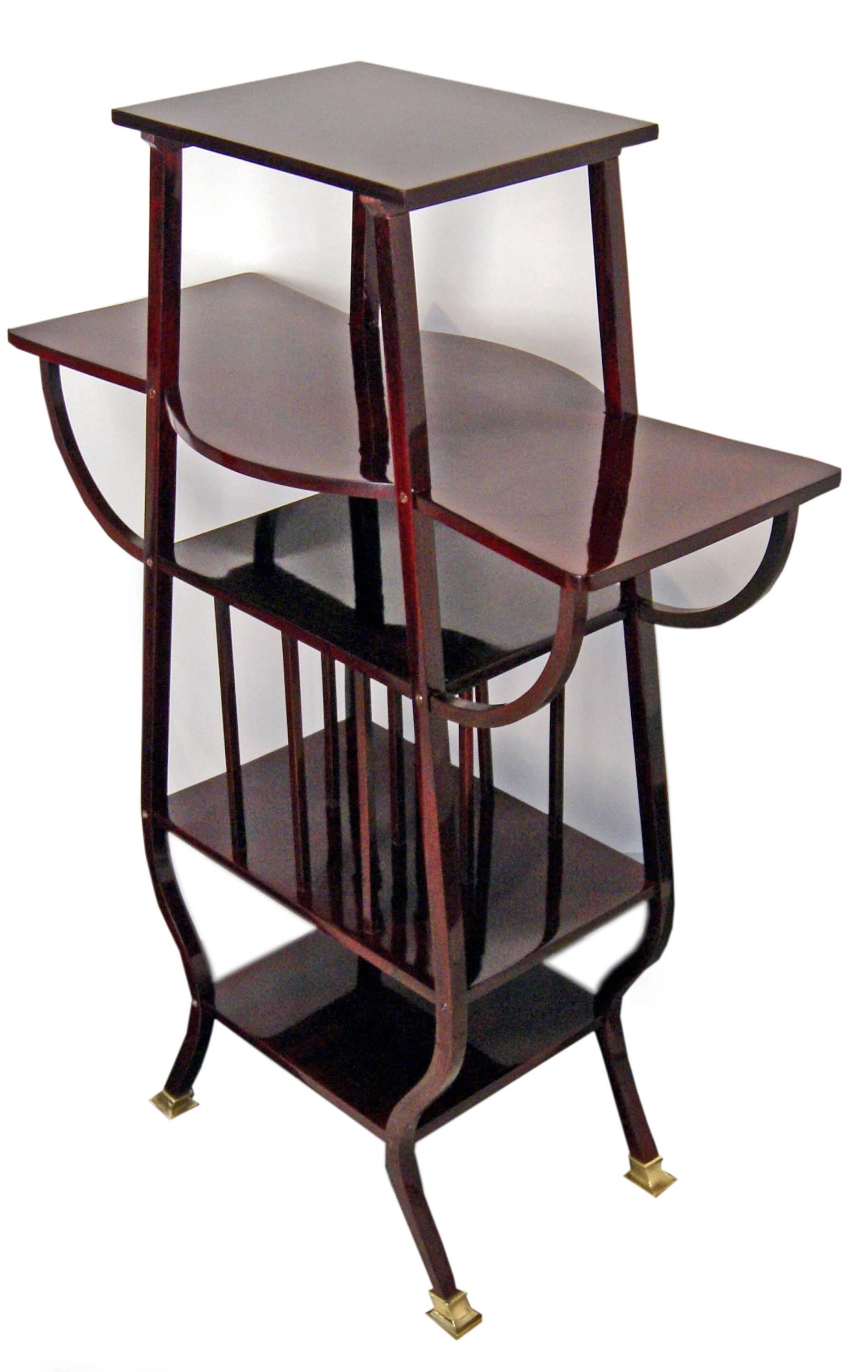 Austrian Thonet Art Nouveau Shelves Side Table Étagère Bentwood Vienna Made, circa 1900