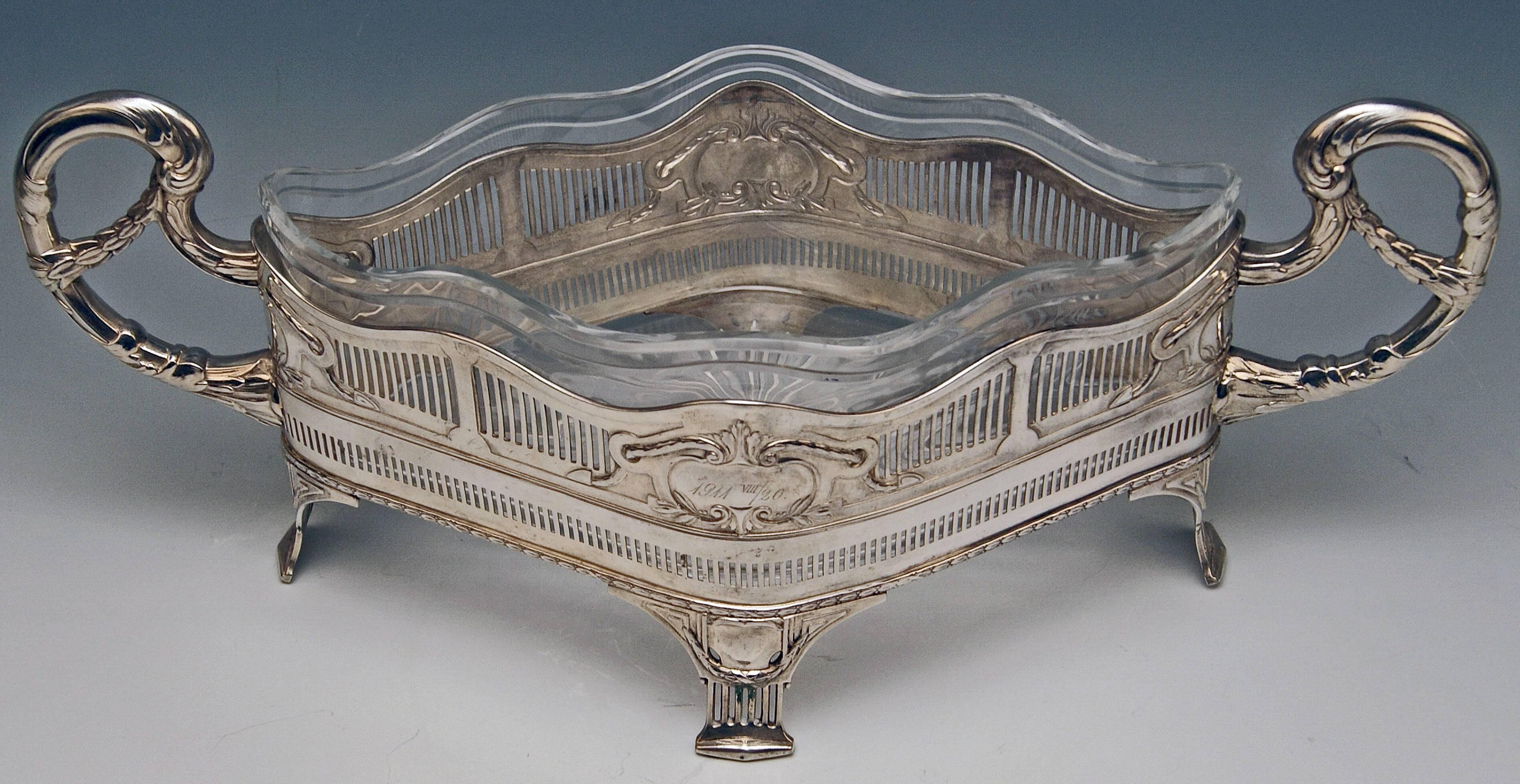 Fioriera d'argento 800 Jardiniere Austria Art Nouveau, circa 1911 In condizioni ottime in vendita a Vienna, AT