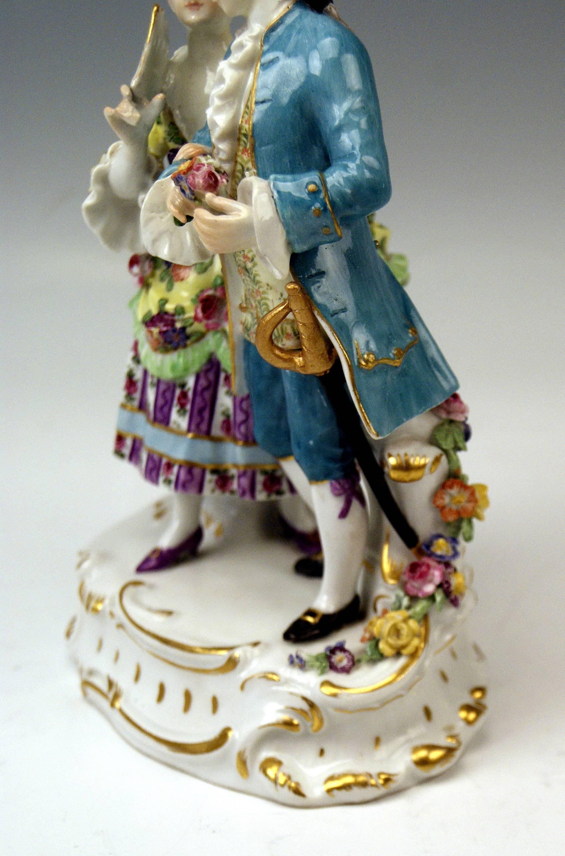 Painted Meissen Gallant Pair of Figurines by August Ringler Made circa 1920