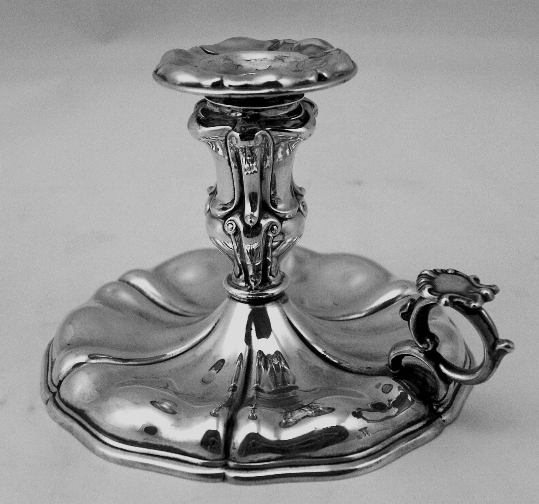Pareja de candelabros italianos de plata, fabricados hacia 1875-1880 Barroco en venta
