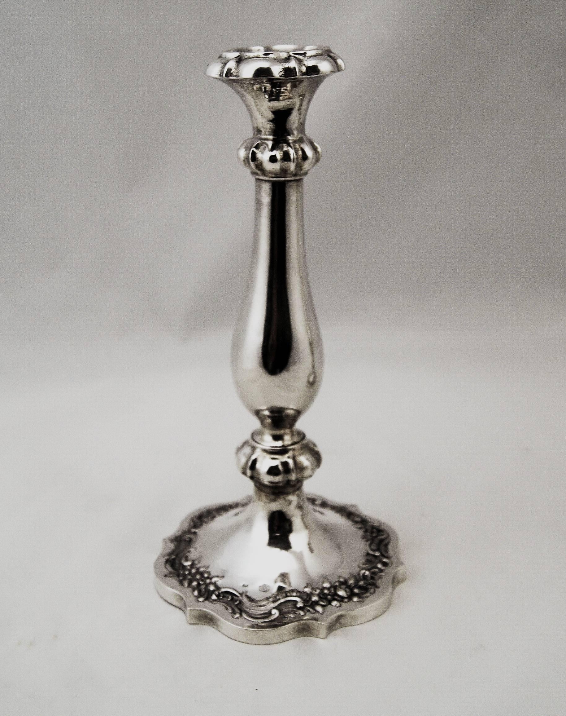 Autrichien Paire de bougeoirs Biedermeier en argent 13 pièces, Vienne, fabriqués en 1846 en vente