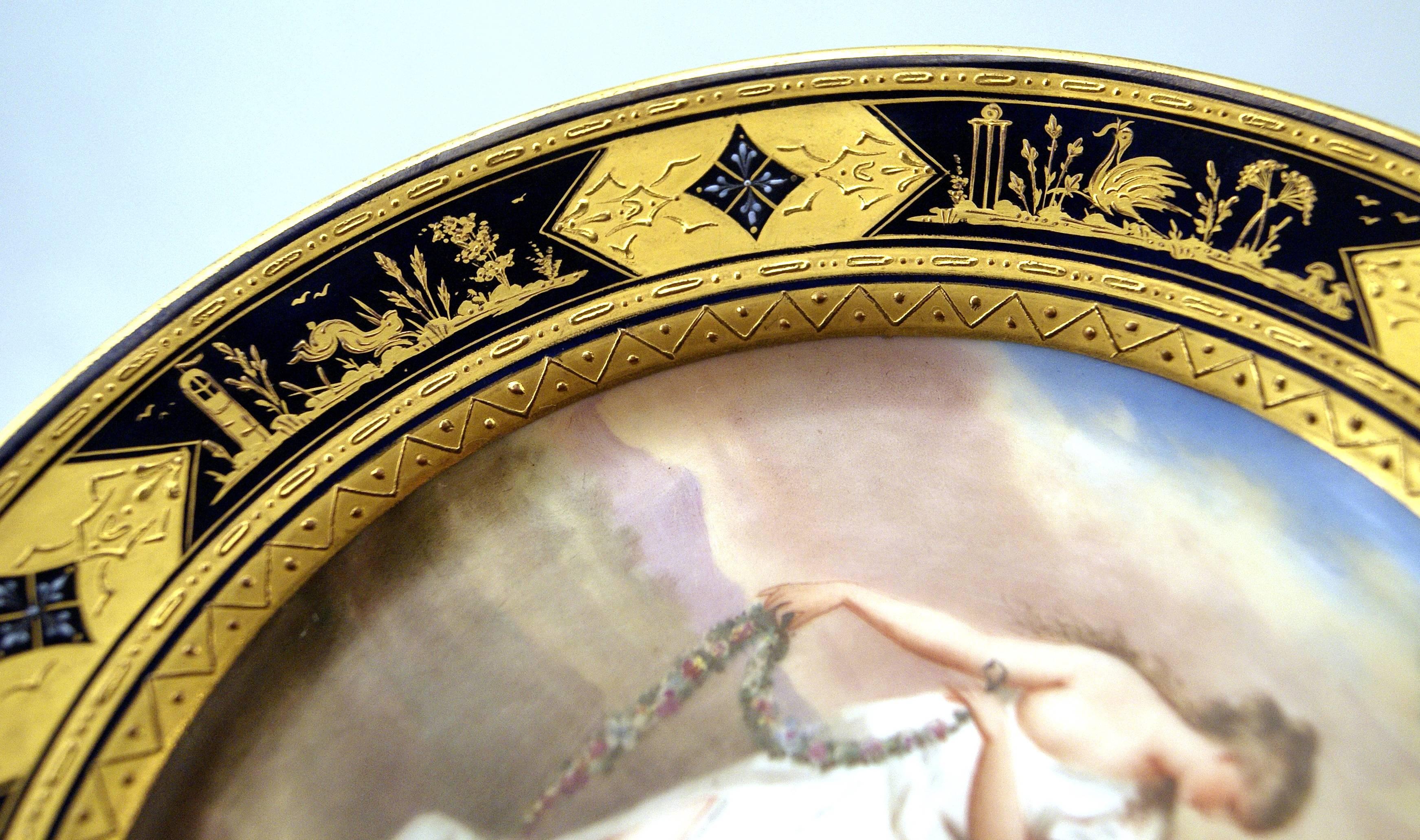 Austrian Stunning Royal Vienna Porcelain Plate Mars and Venus, circa 1880