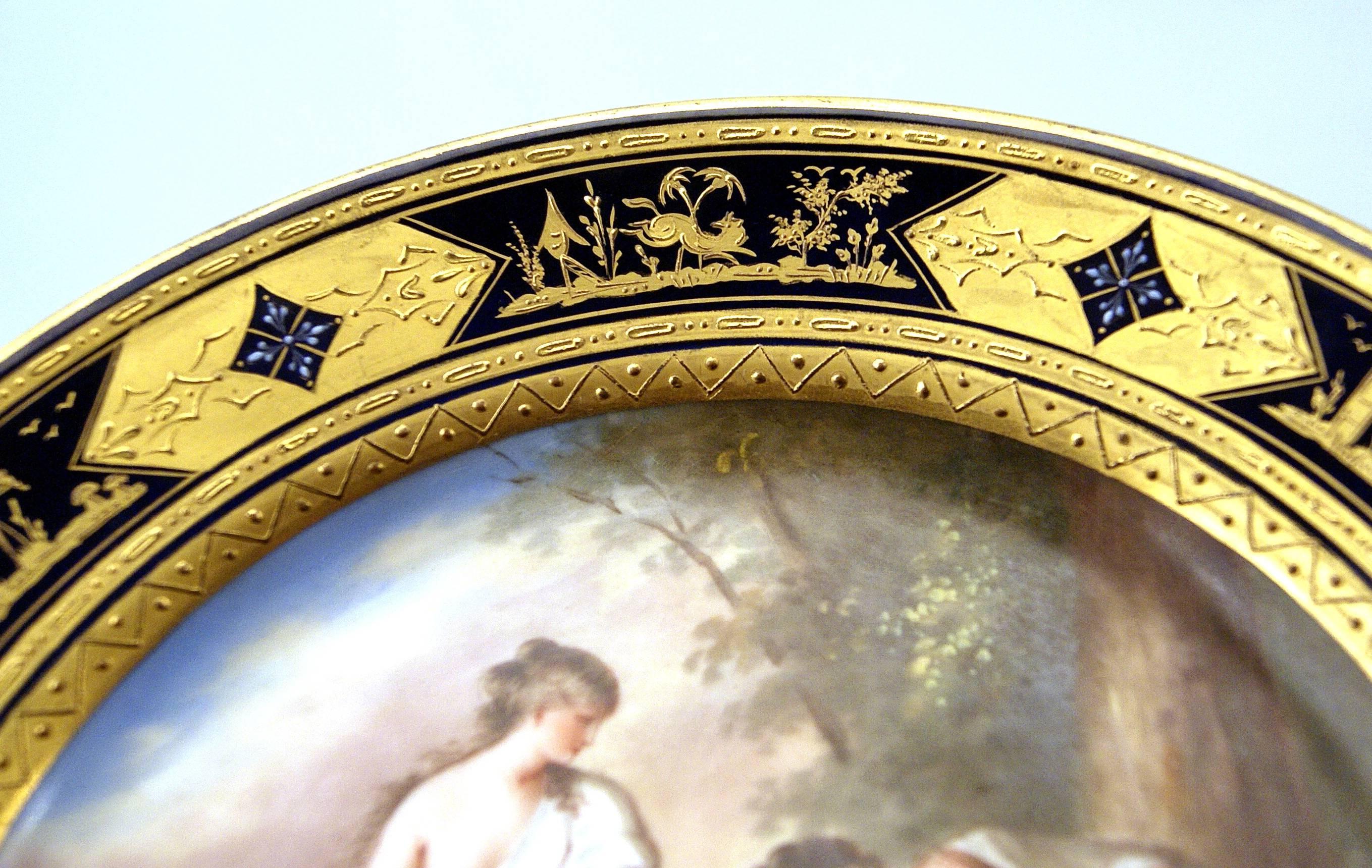 Painted Stunning Royal Vienna Porcelain Plate Mars and Venus, circa 1880
