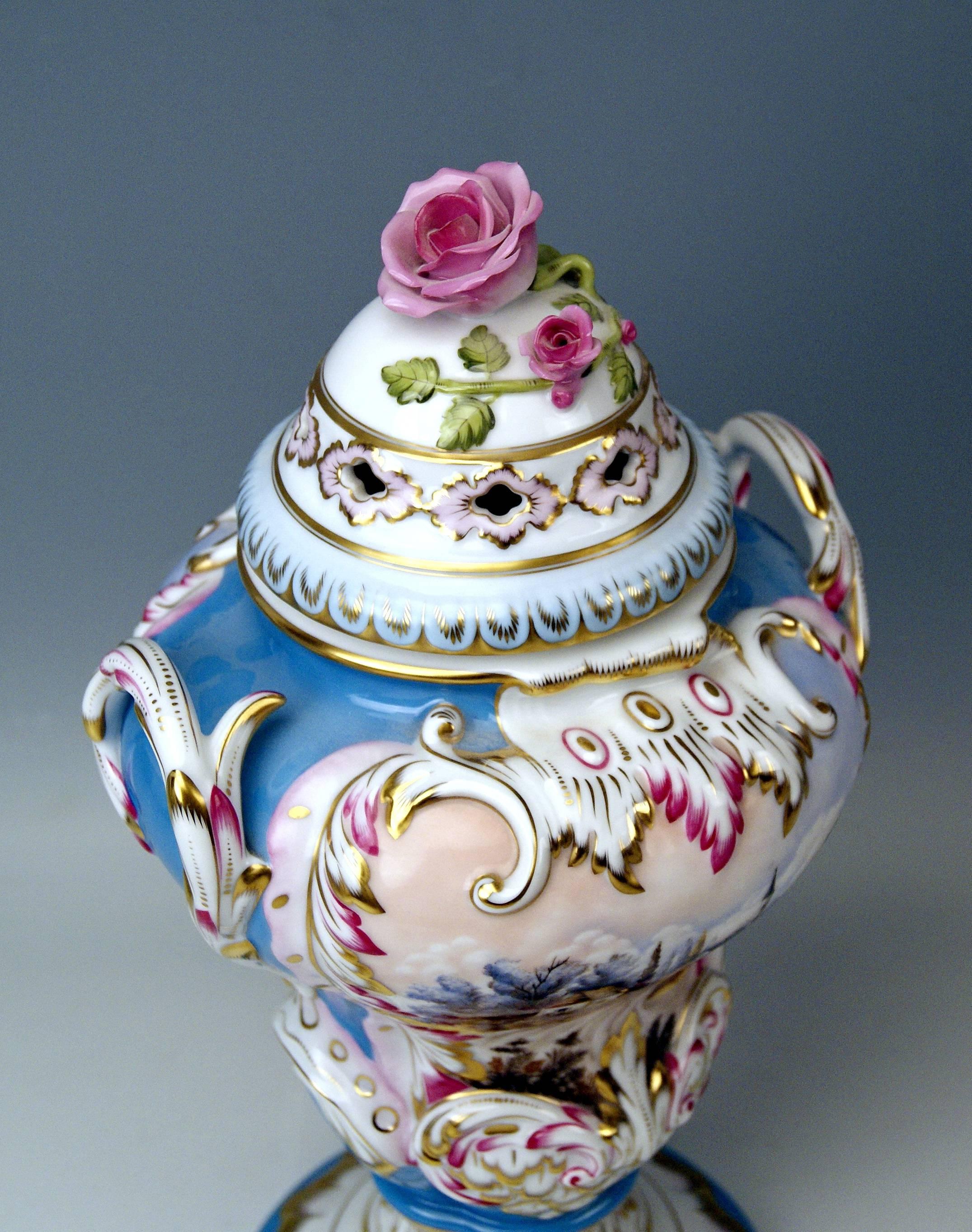 Victorian Herend Lidded Vase Picture Paintings by Istvan Lazar (1993), Height:14.76 inches