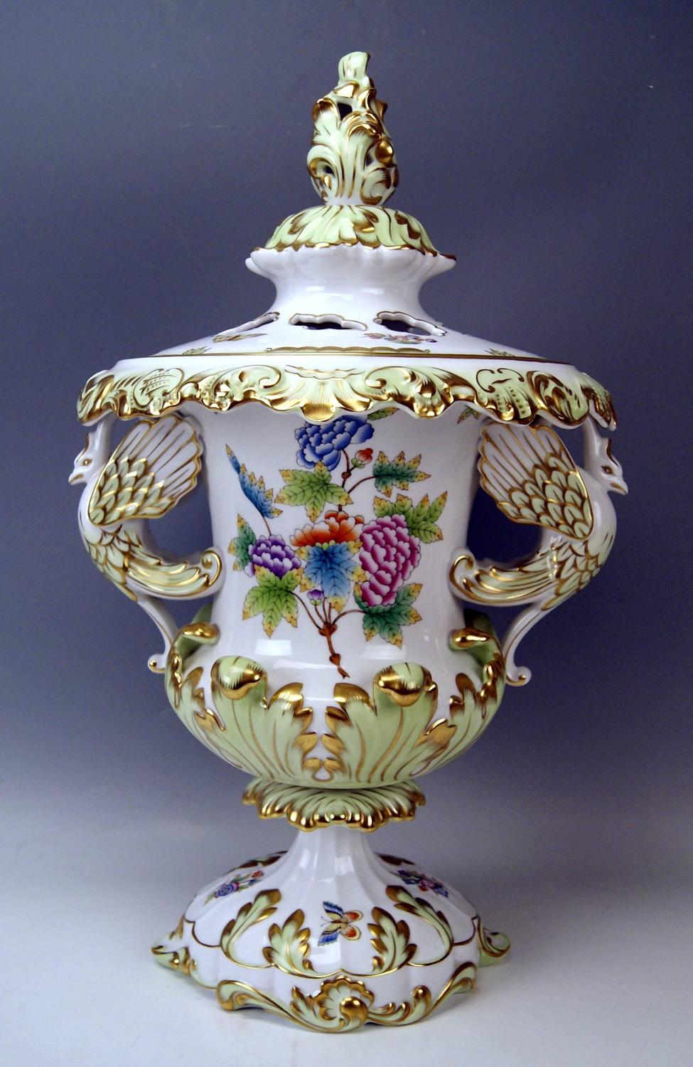 Herend Huge Lidded Vase VBO Hungary, circa 1950, Height 22.63 inches