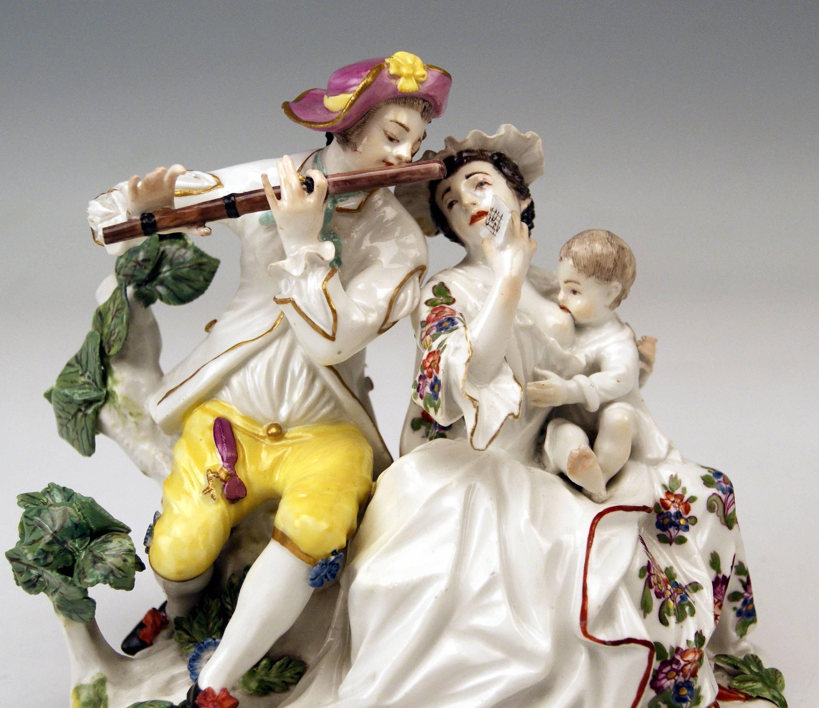 Rococo Meissen Rarest Figurines Musical Family with Baby Suckling by Kaendler ca. 1750 For Sale