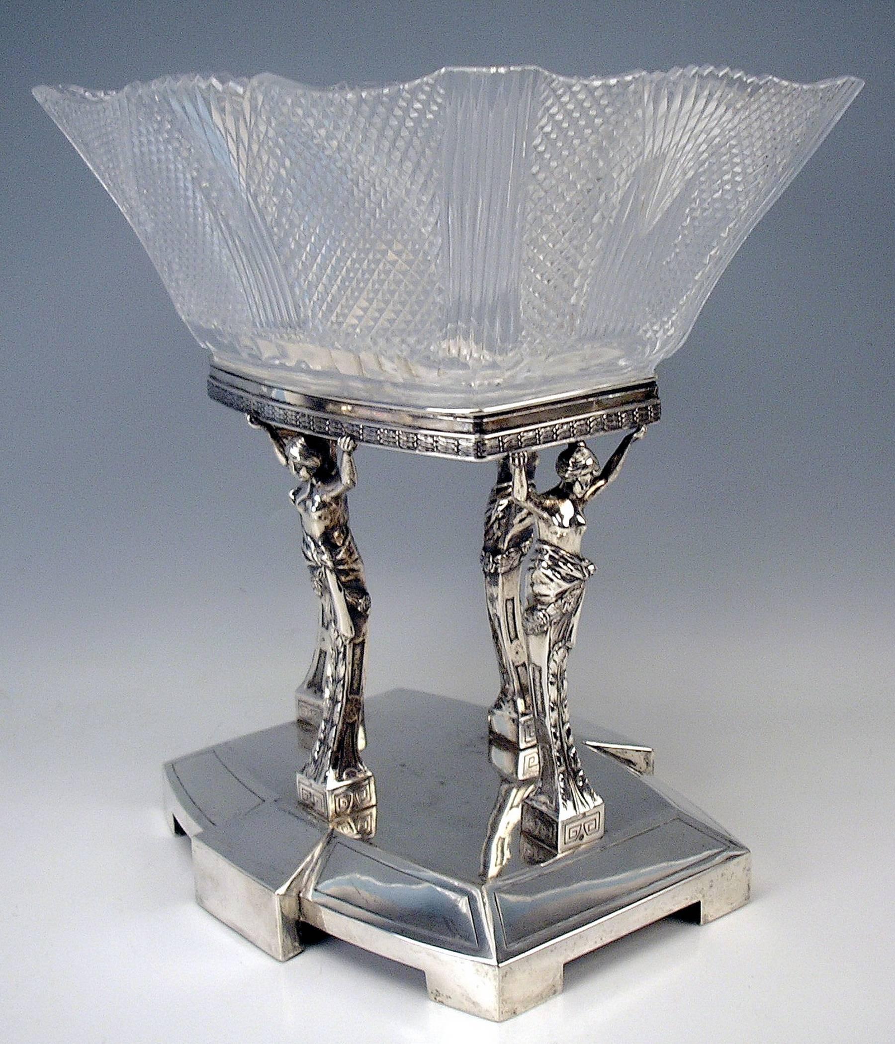 Silver Antique Austrian Art Nouveau Tall Centrepiece Gorgeous Glass Bowl, c.1900 In Excellent Condition In Vienna, AT